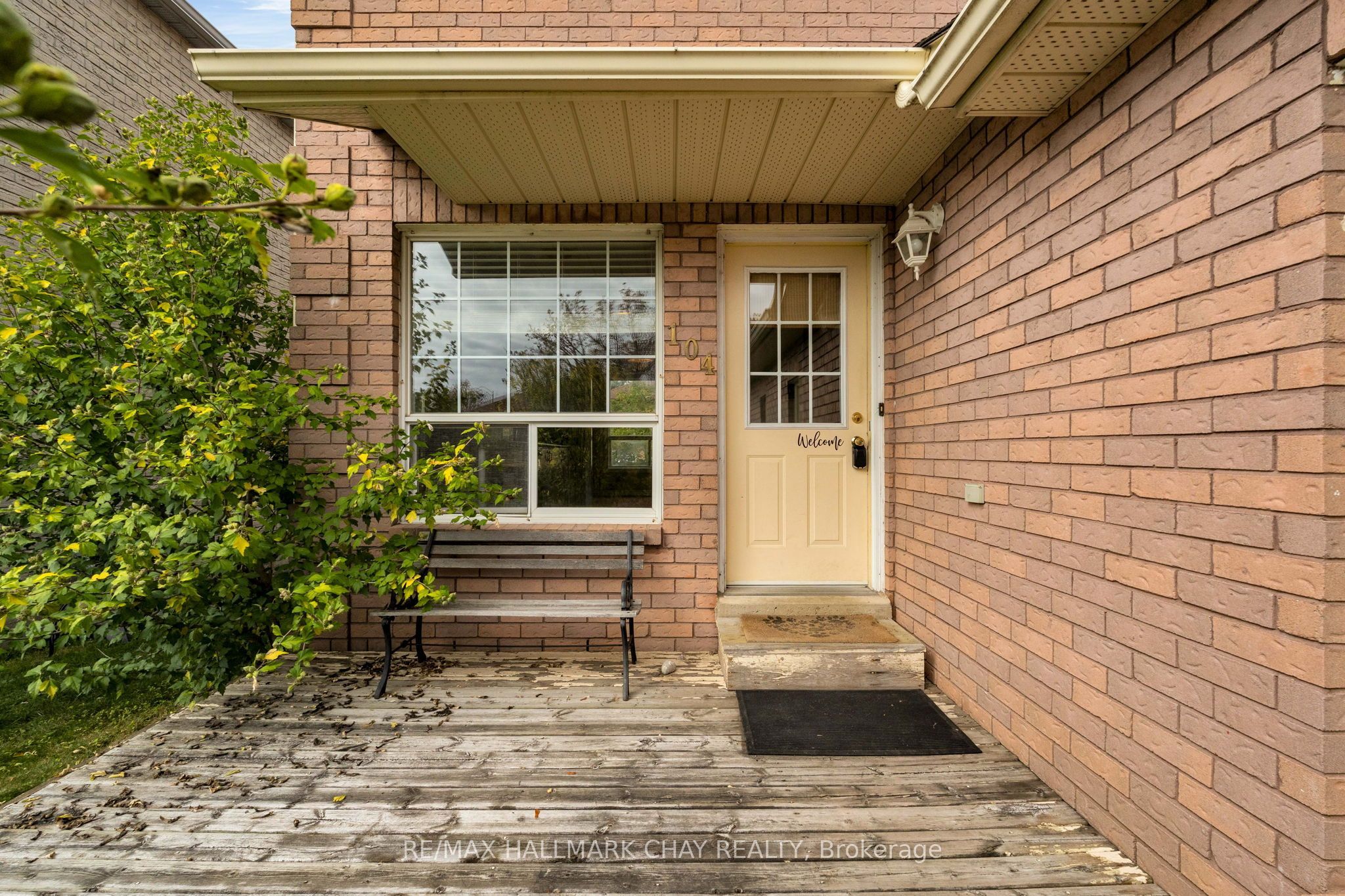 104 Ferguson Drive Property Photo 2