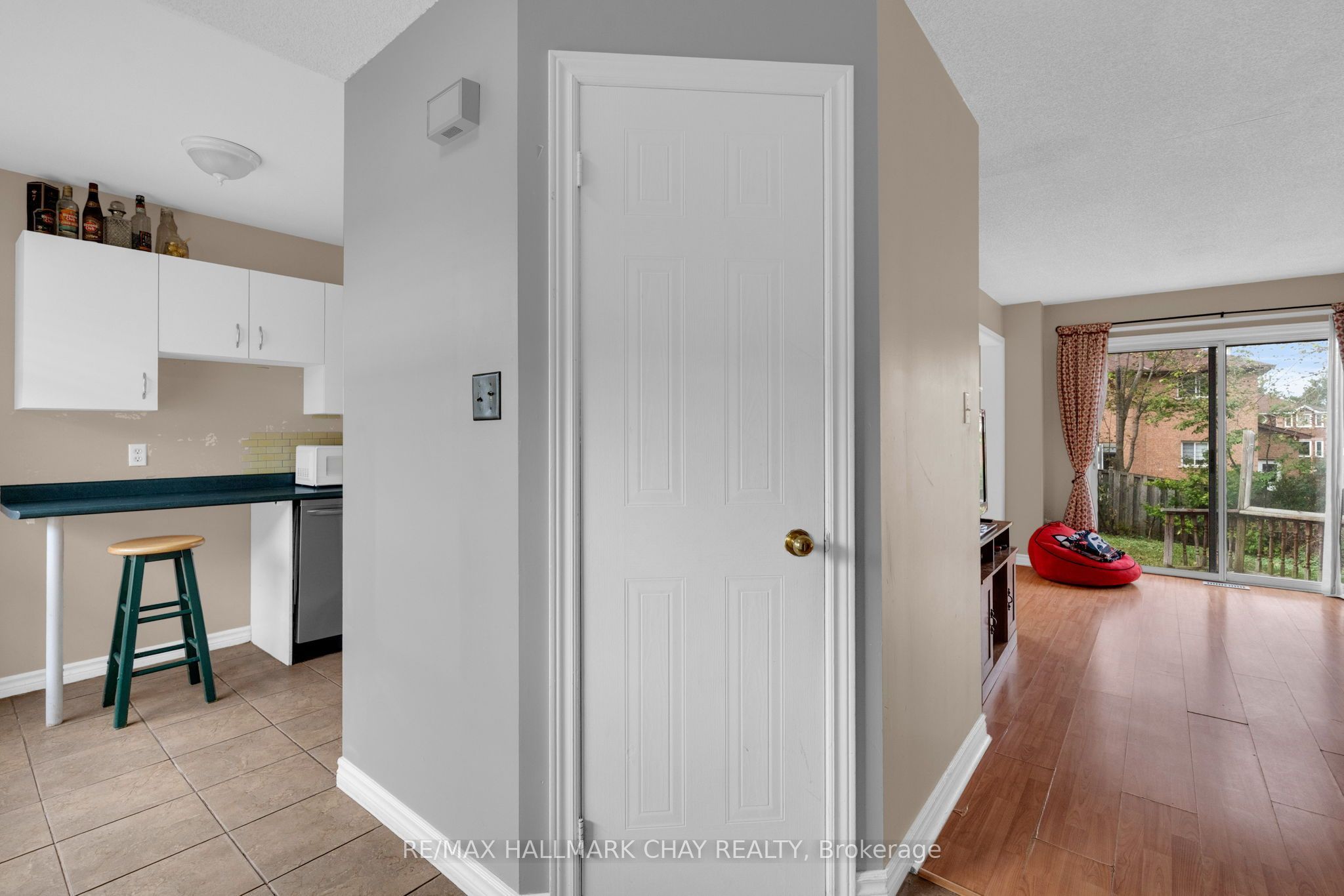 104 Ferguson Drive Property Photo 4