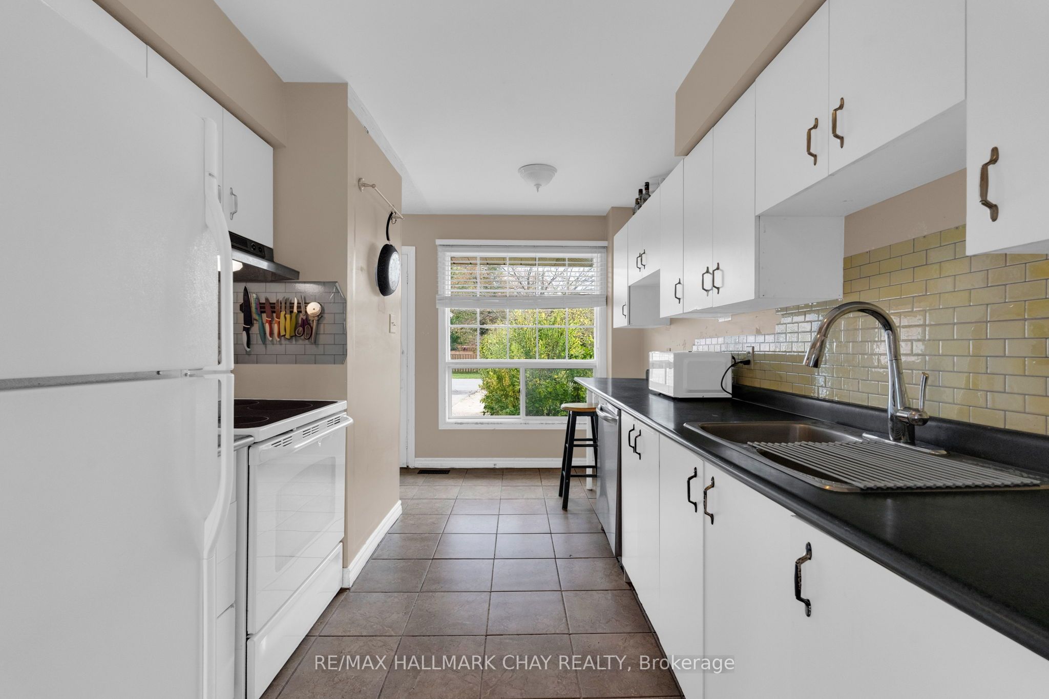 104 Ferguson Drive Property Photo 14