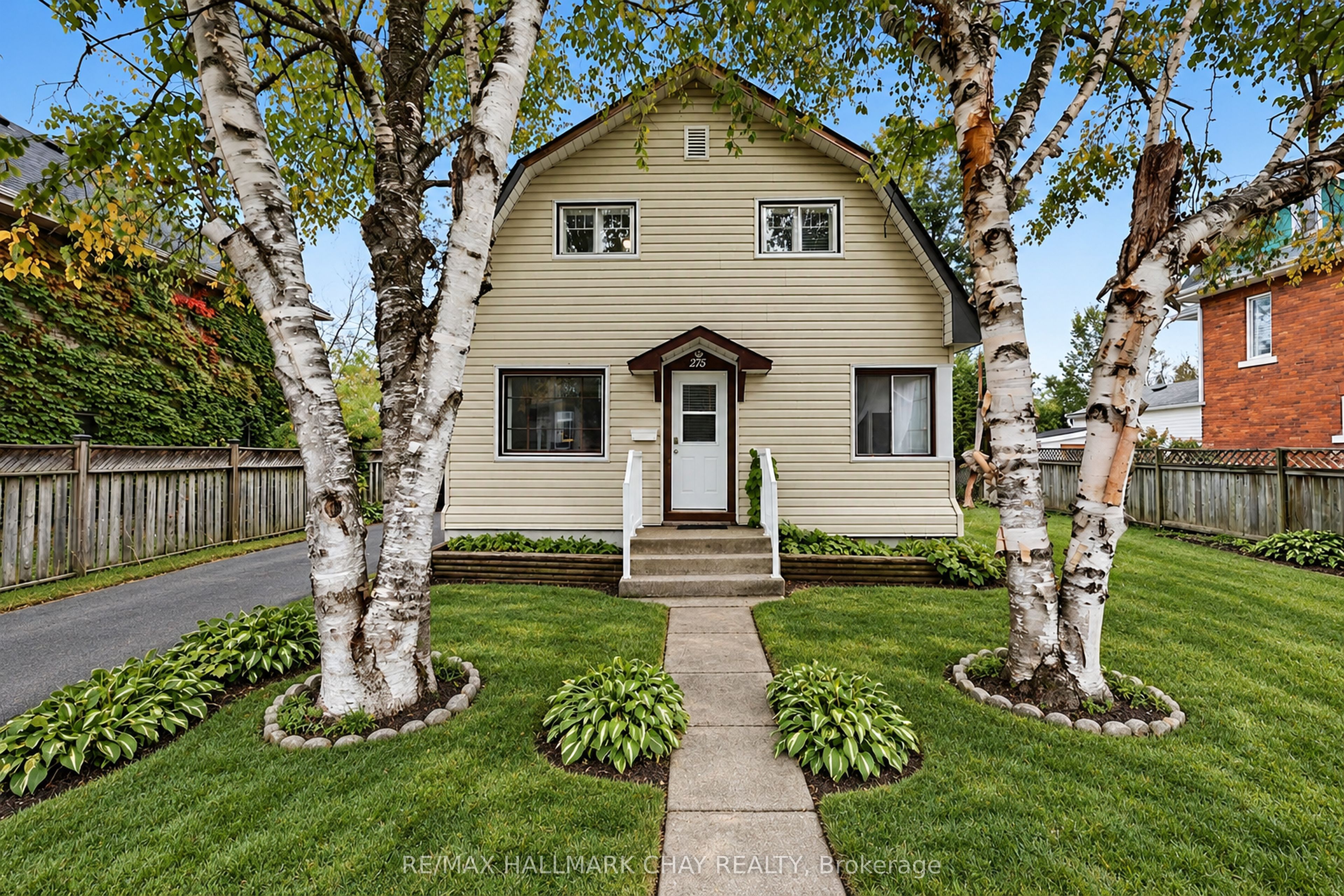 275 Harvey Street Property Photo 1