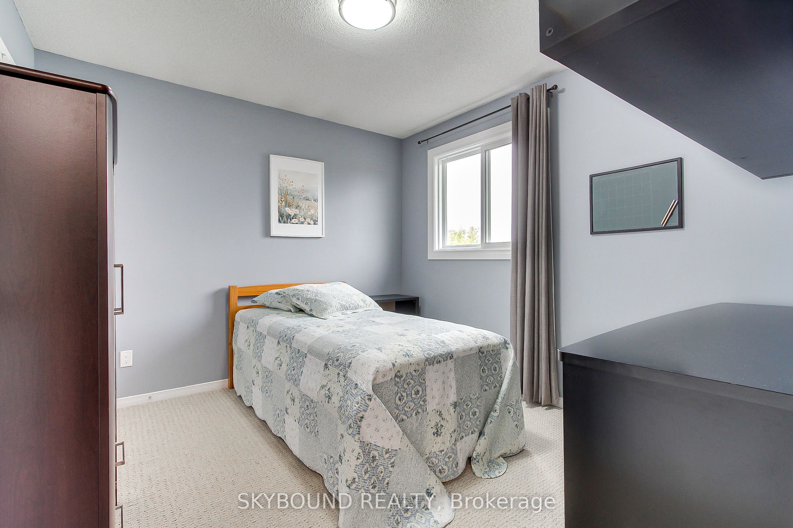 313 Hickling Trail Property Photo 28