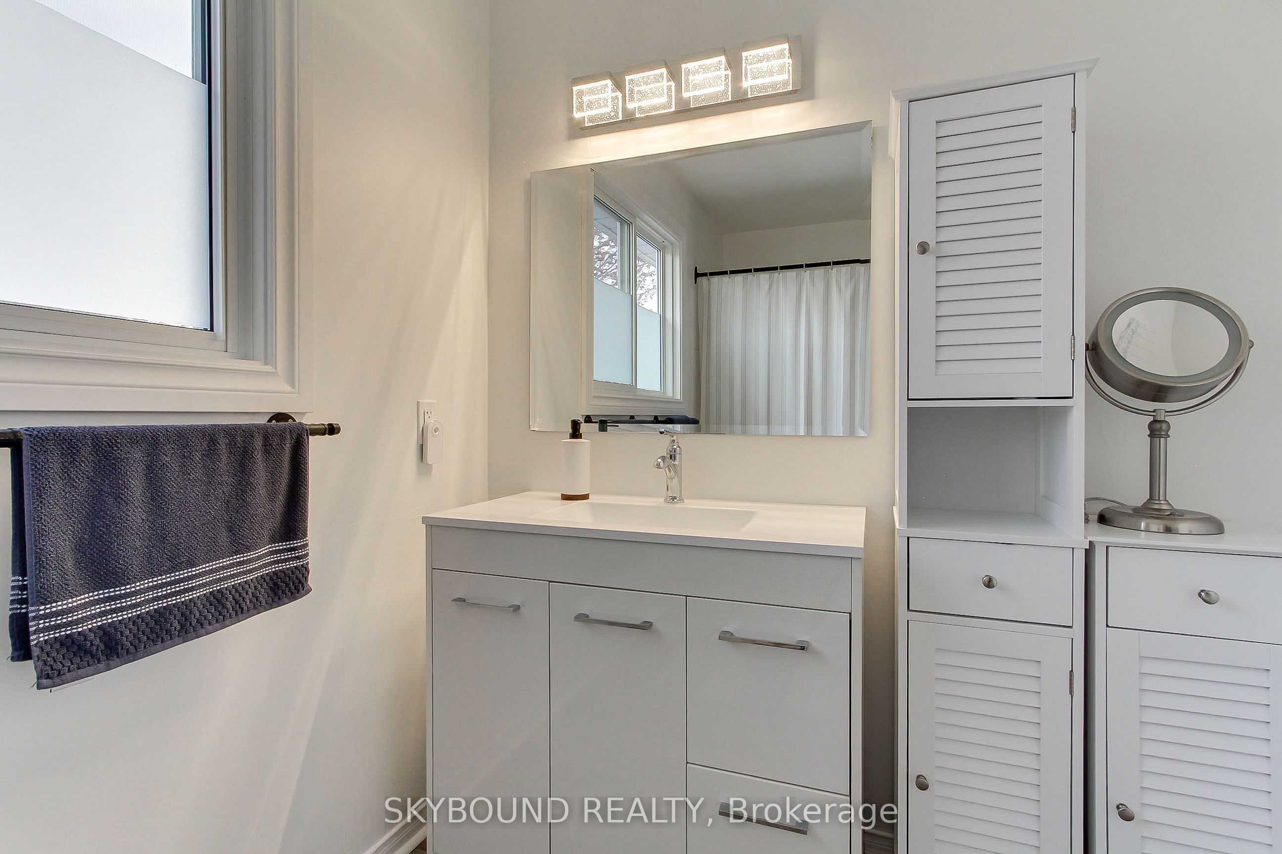 313 Hickling Trail Property Photo 30