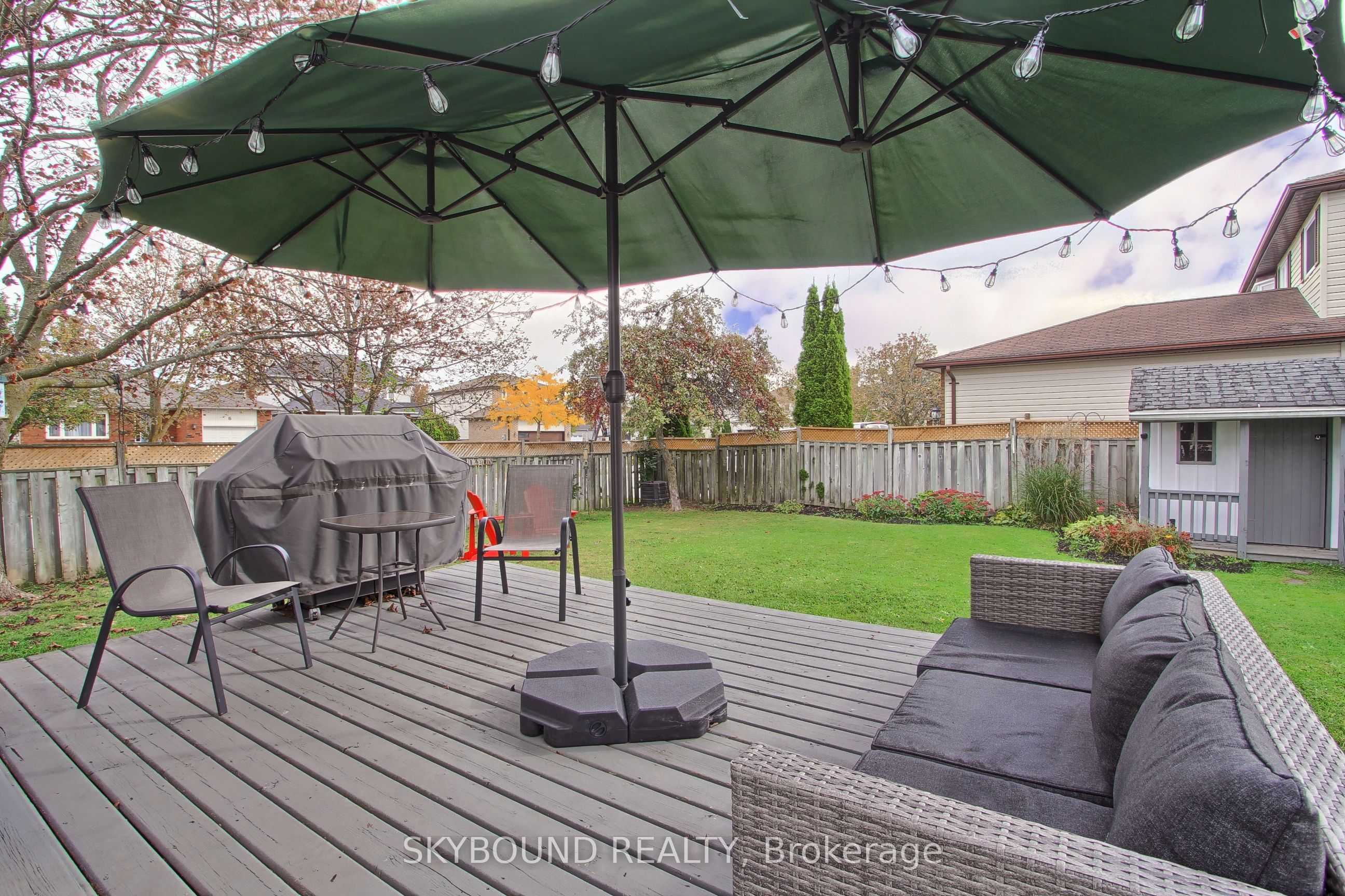 313 Hickling Trail Property Photo 37