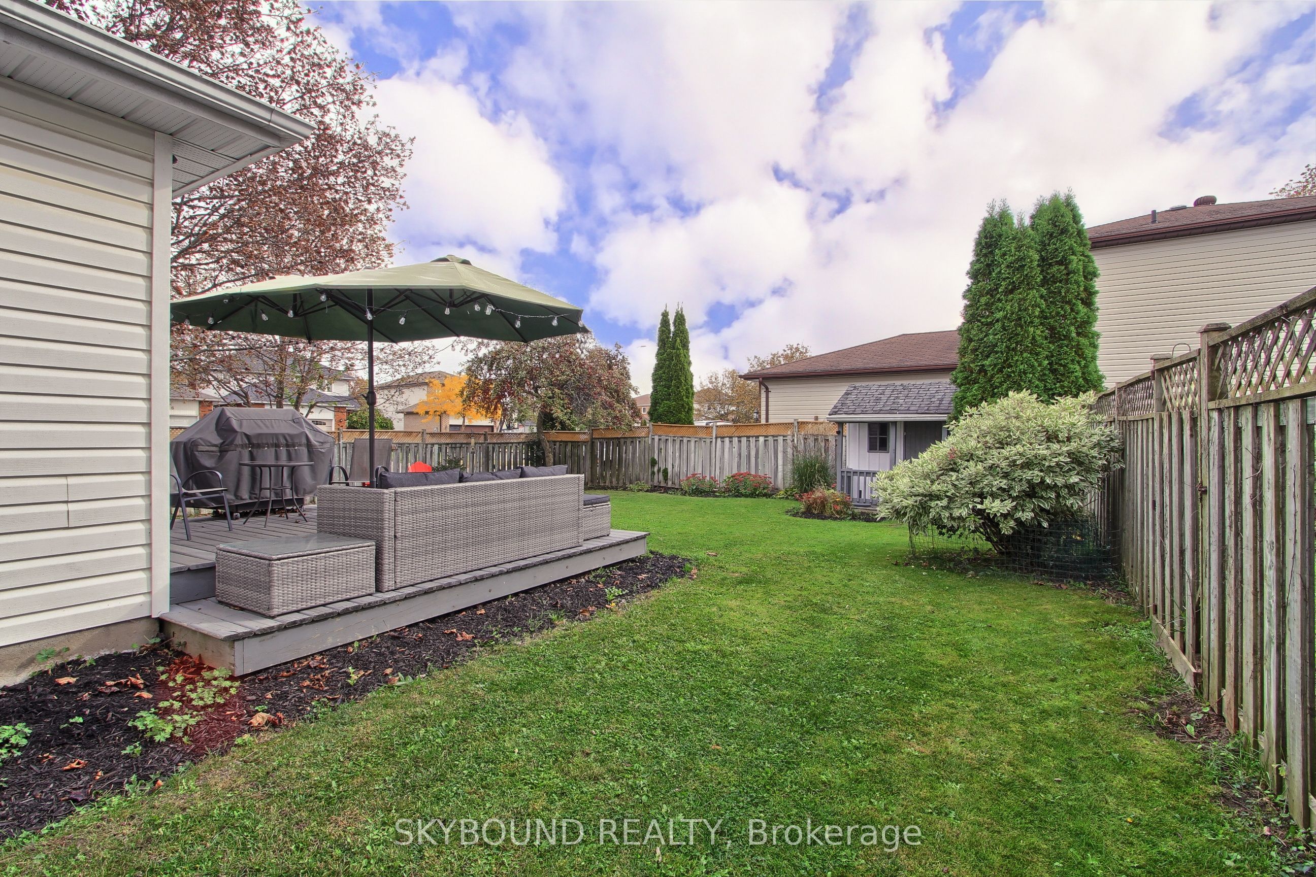 313 Hickling Trail Property Photo 38