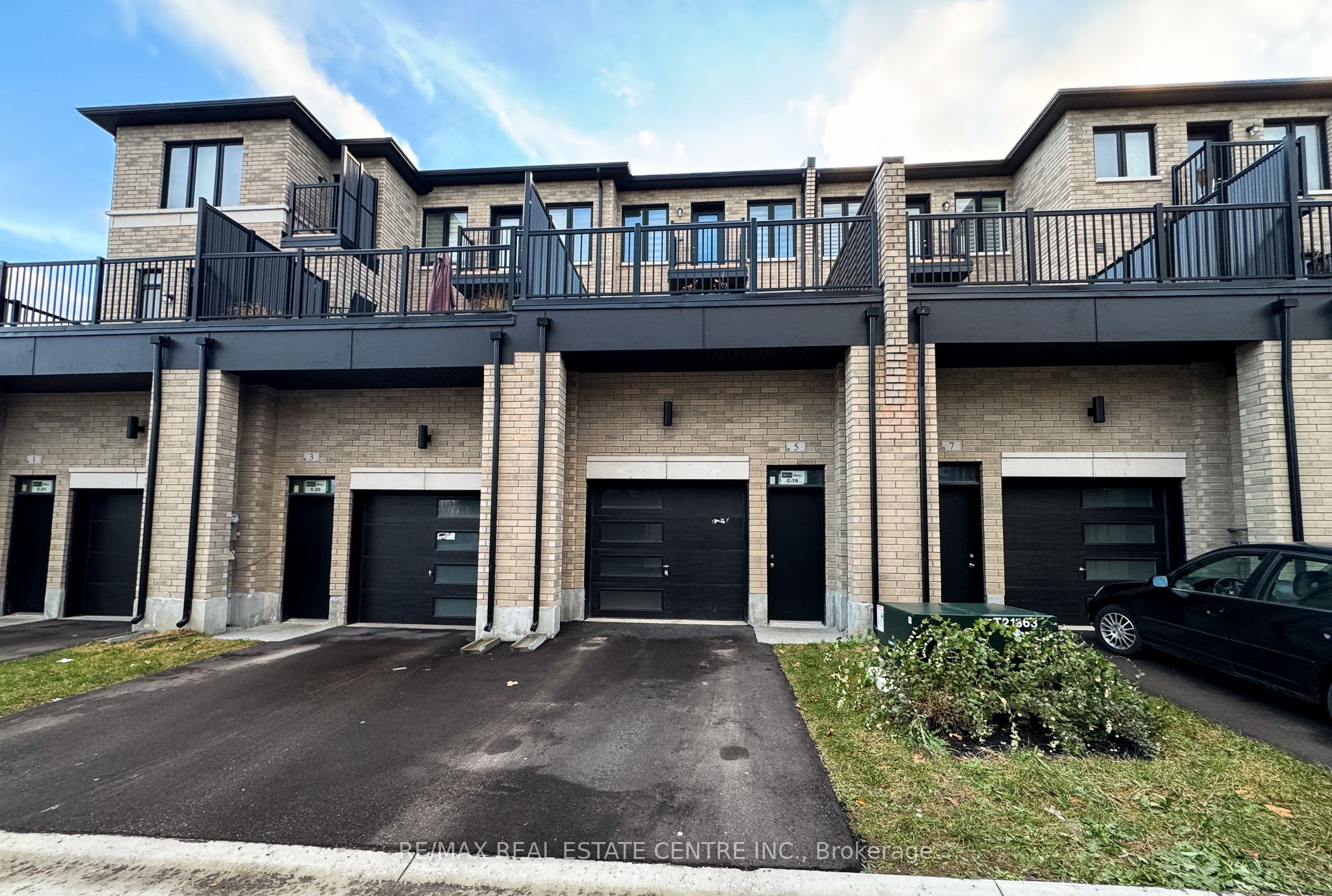 5 Cherry Hill Lane Property Photo 1