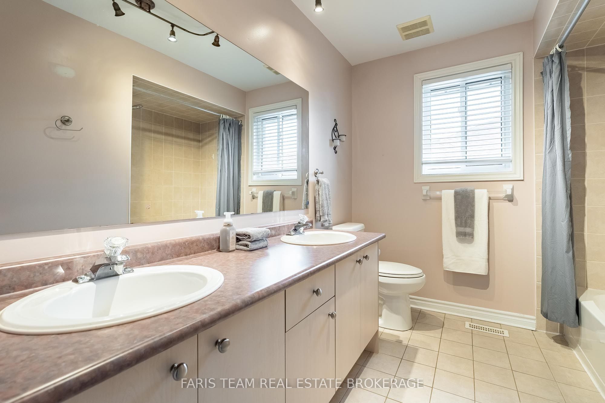 114 Ruffet Drive Property Photo 27