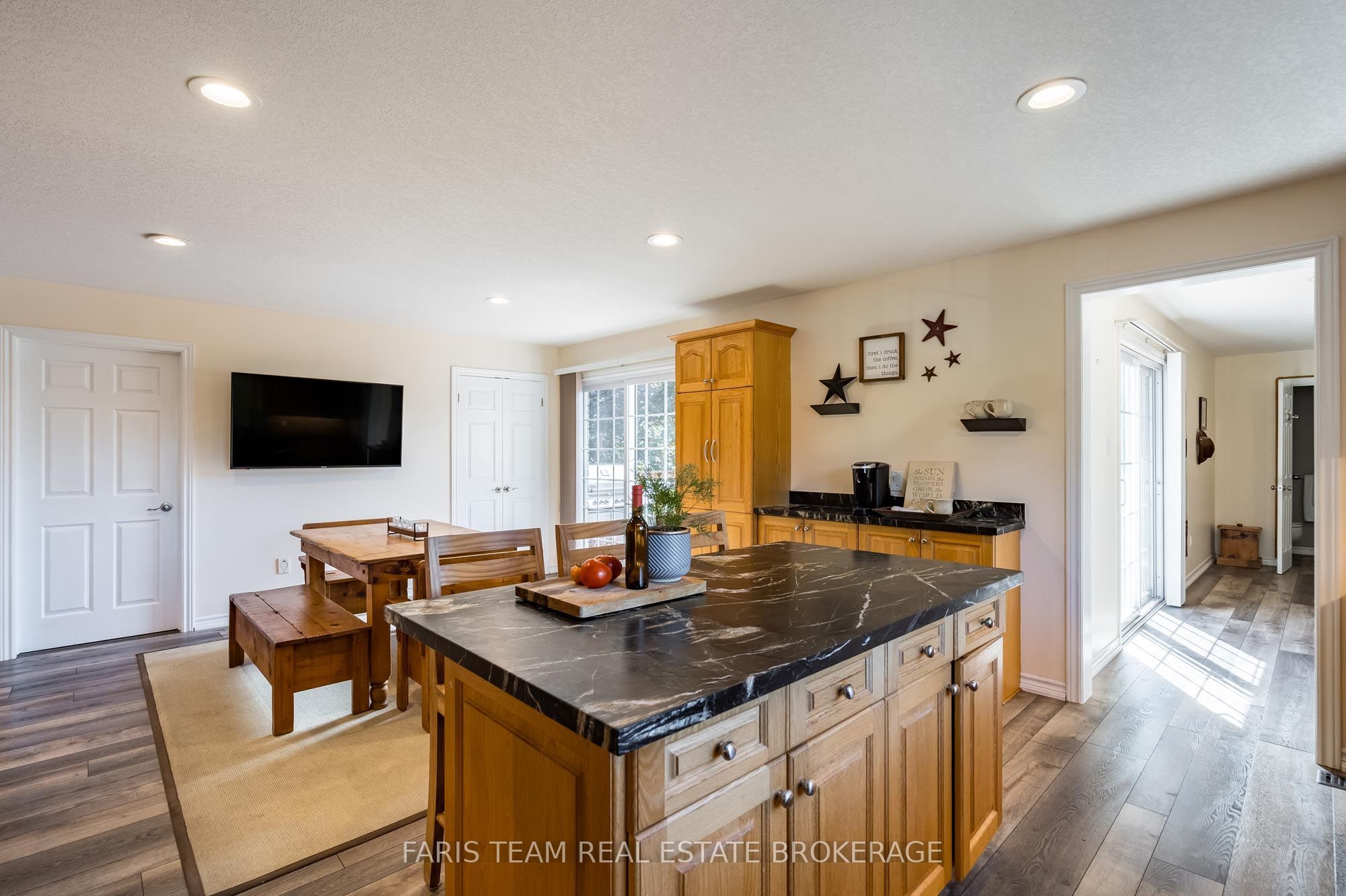 20 Rue Eric Property Photo 6