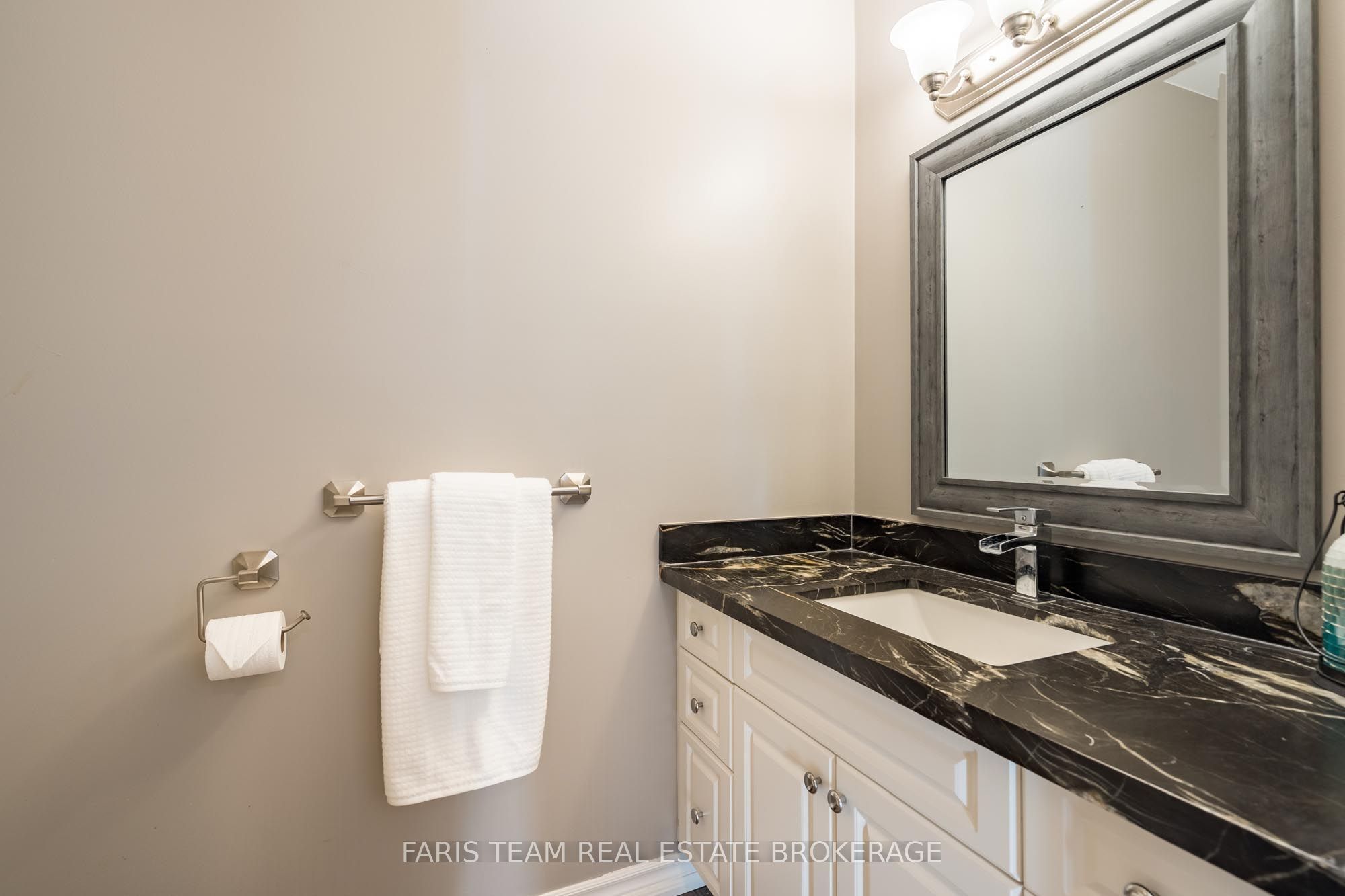 20 Rue Eric Property Photo 15