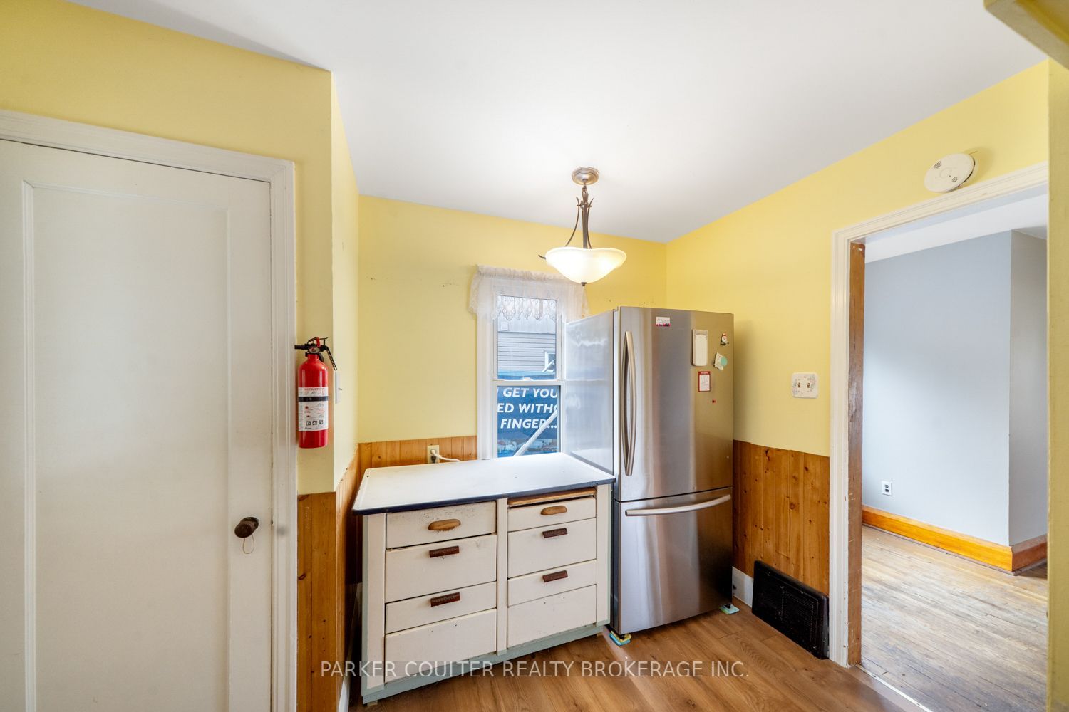 27 Campbell Avenue Property Photo 19