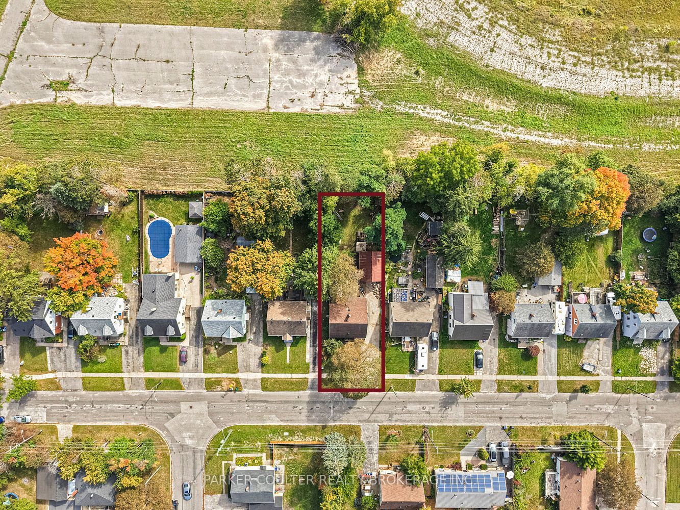 27 Campbell Avenue Property Photo 42