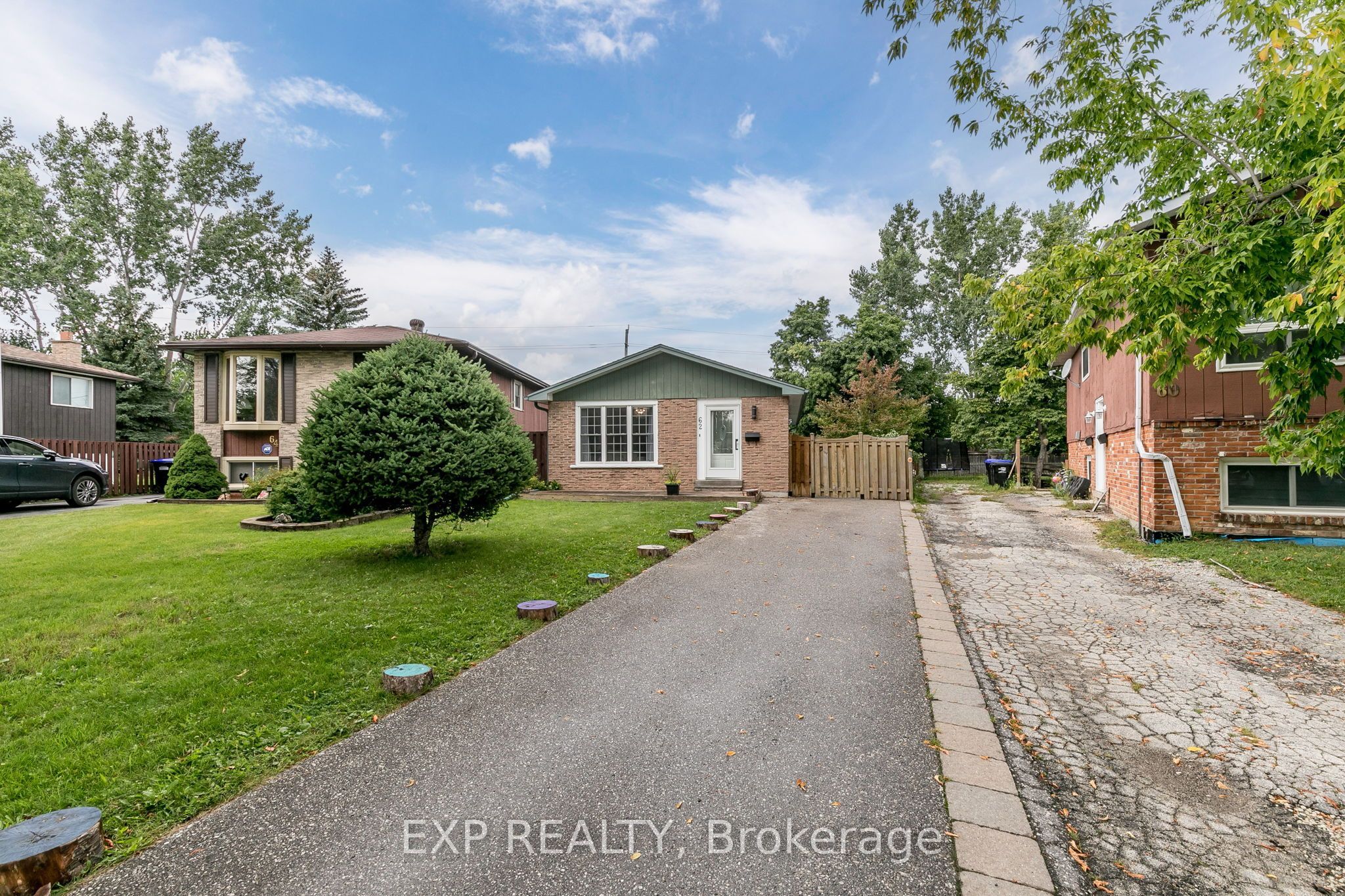 62 Courtice Crescent Property Photo 2