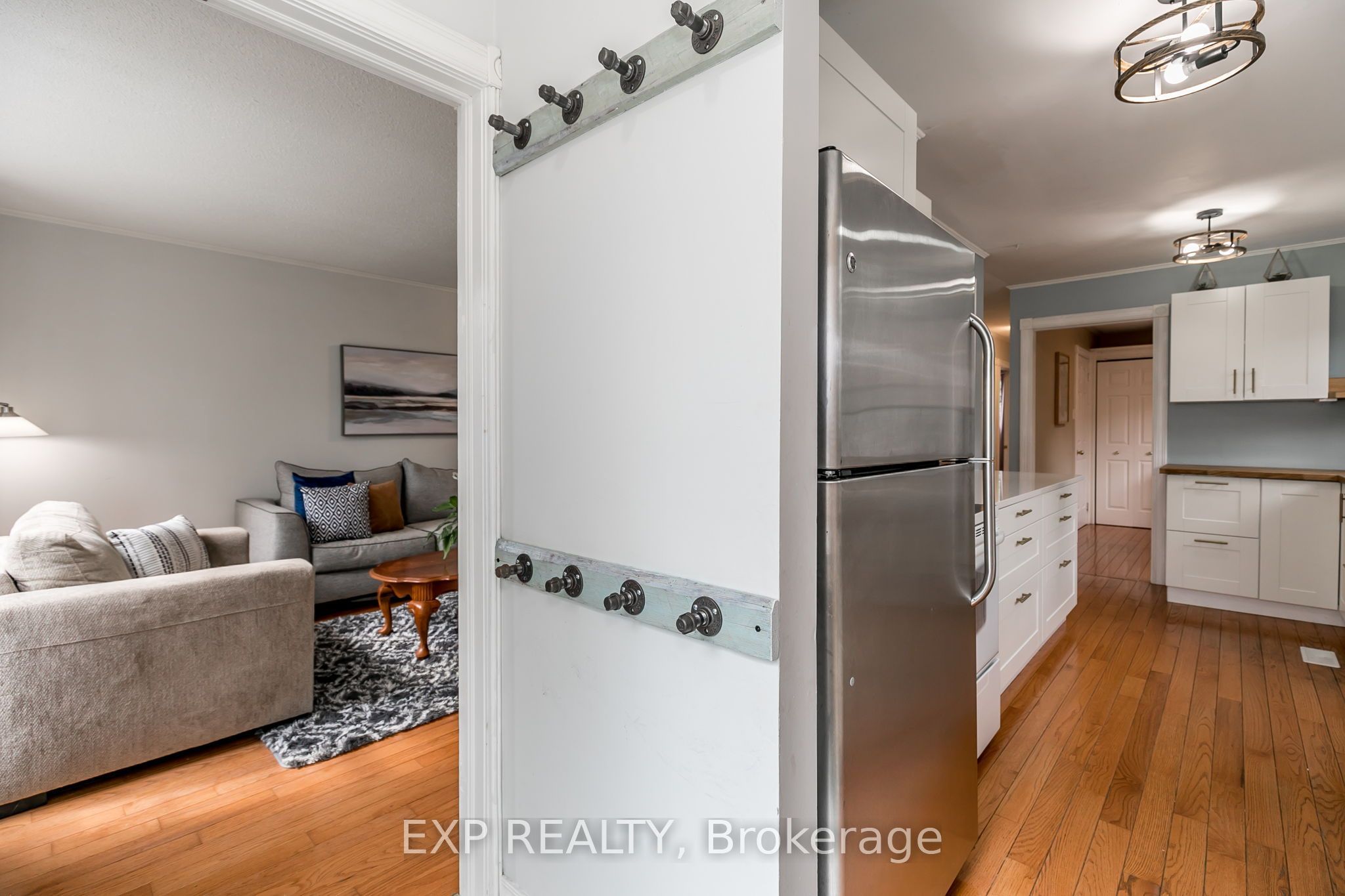 62 Courtice Crescent Property Photo 6