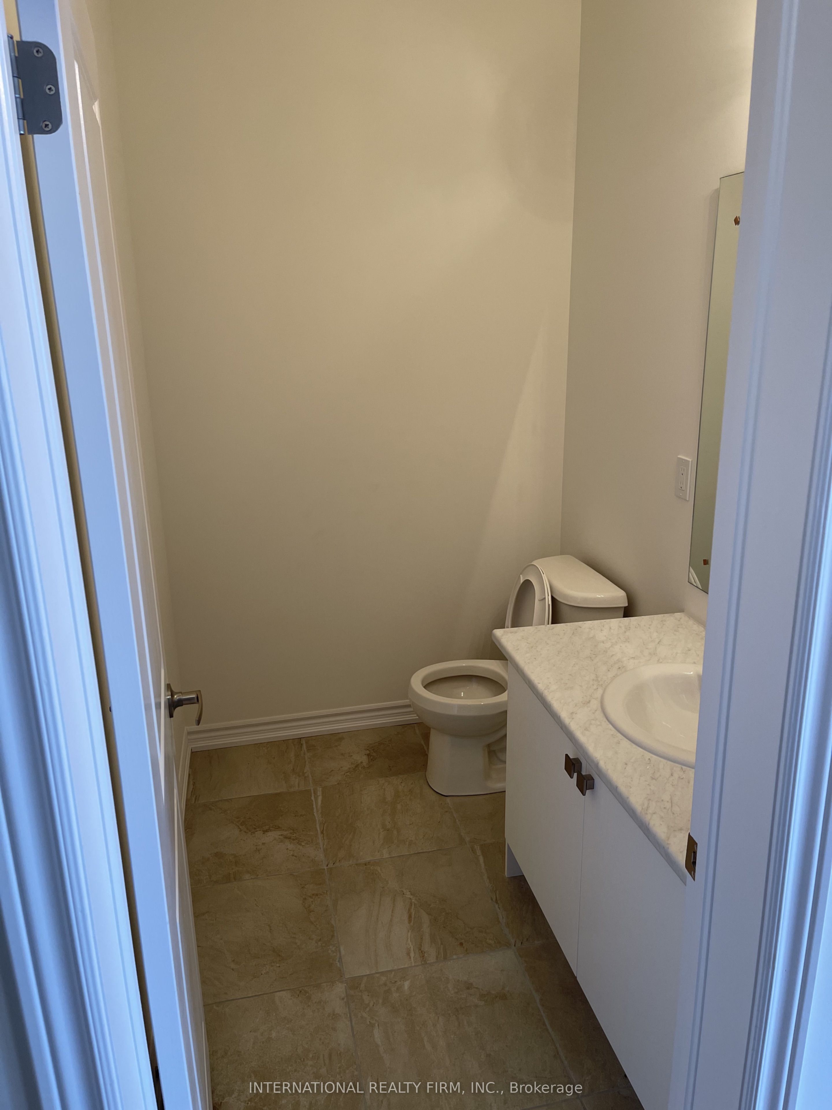 103 Nottingham Road Property Photo 5