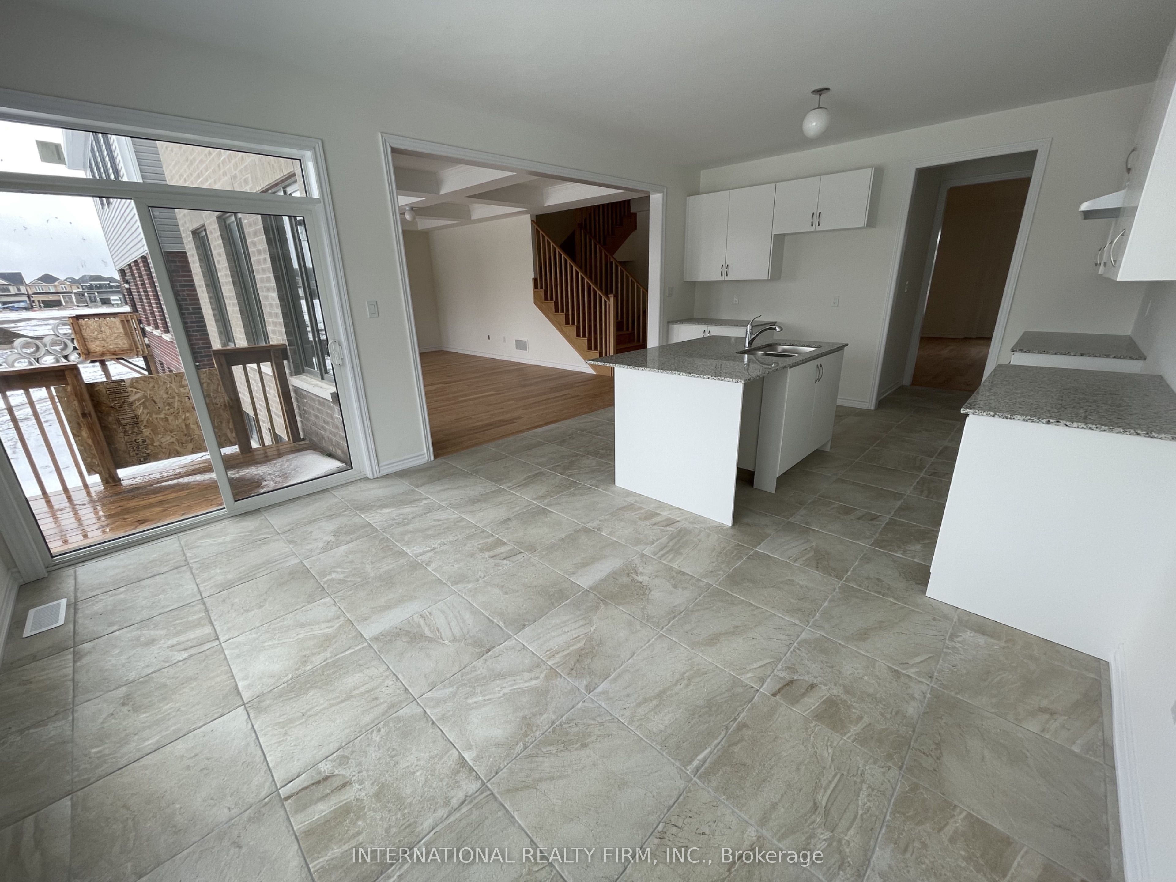 103 Nottingham Road Property Photo 8