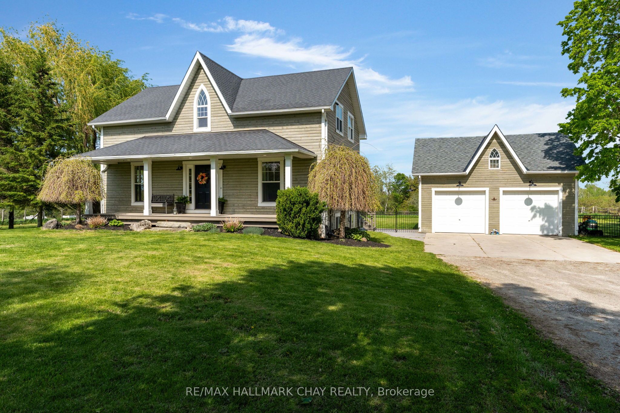 1595 County 42 Road Property Photo 2