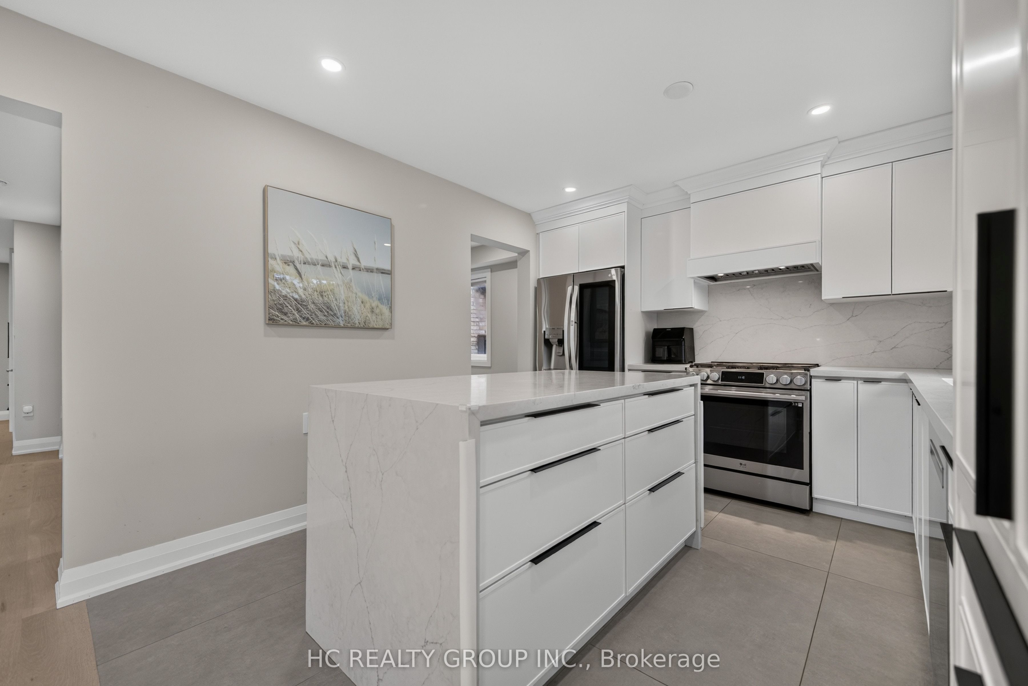 26 Country Lane Property Photo 14