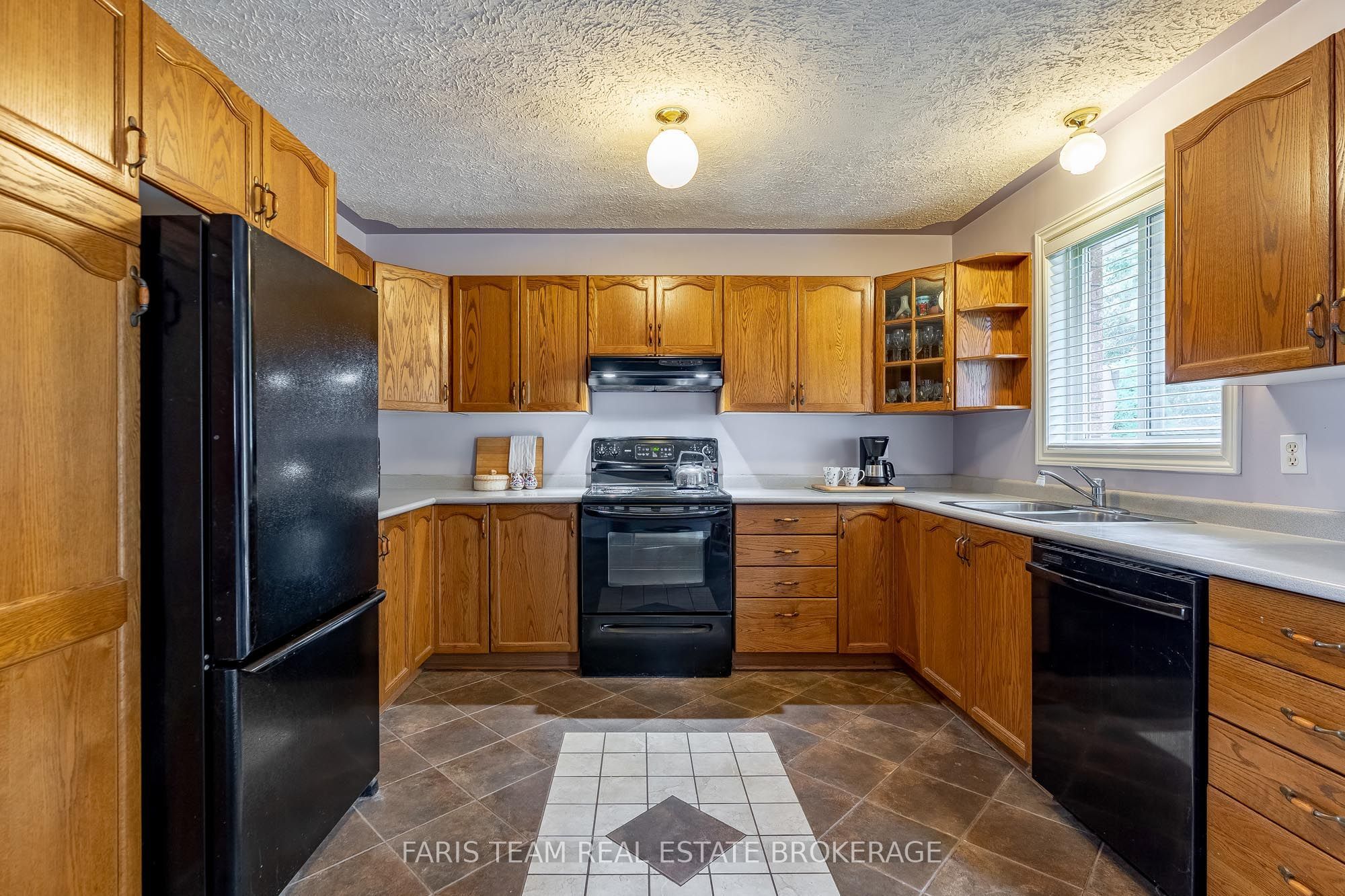 4 Charles Street Property Photo 5