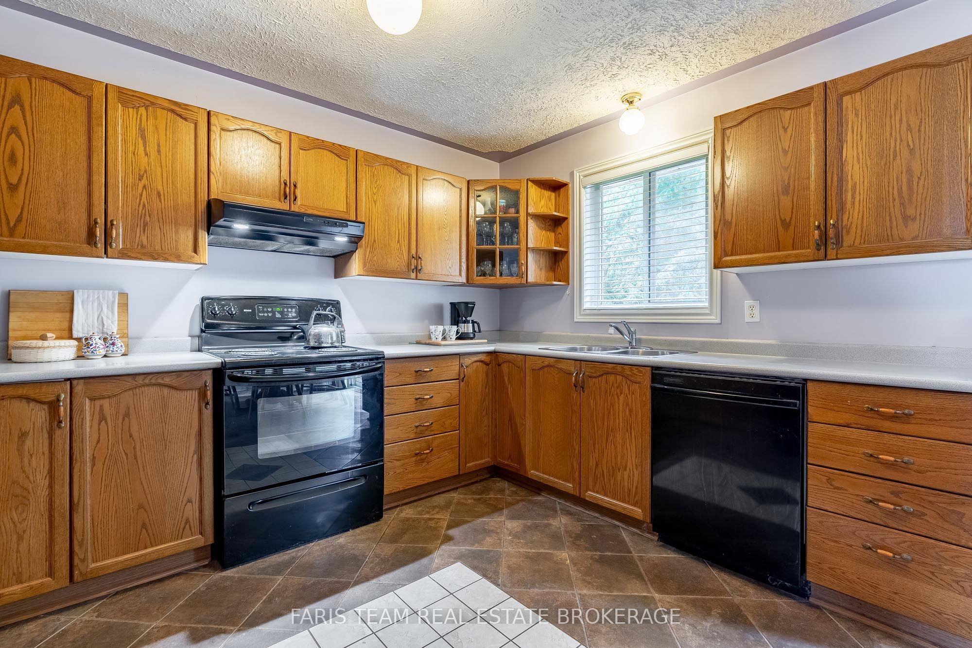 4 Charles Street Property Photo 6