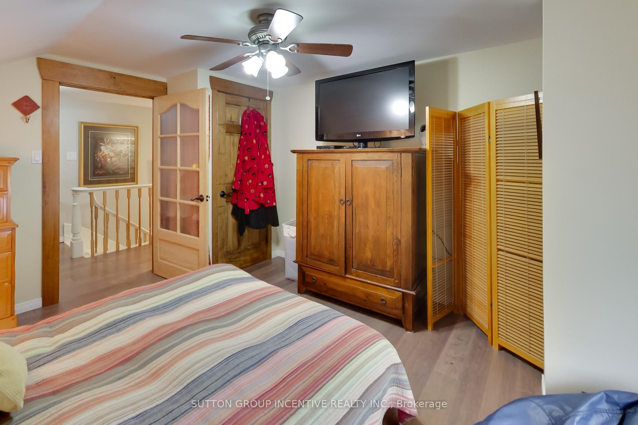 1724 Penetanguishene Road Property Photo 21