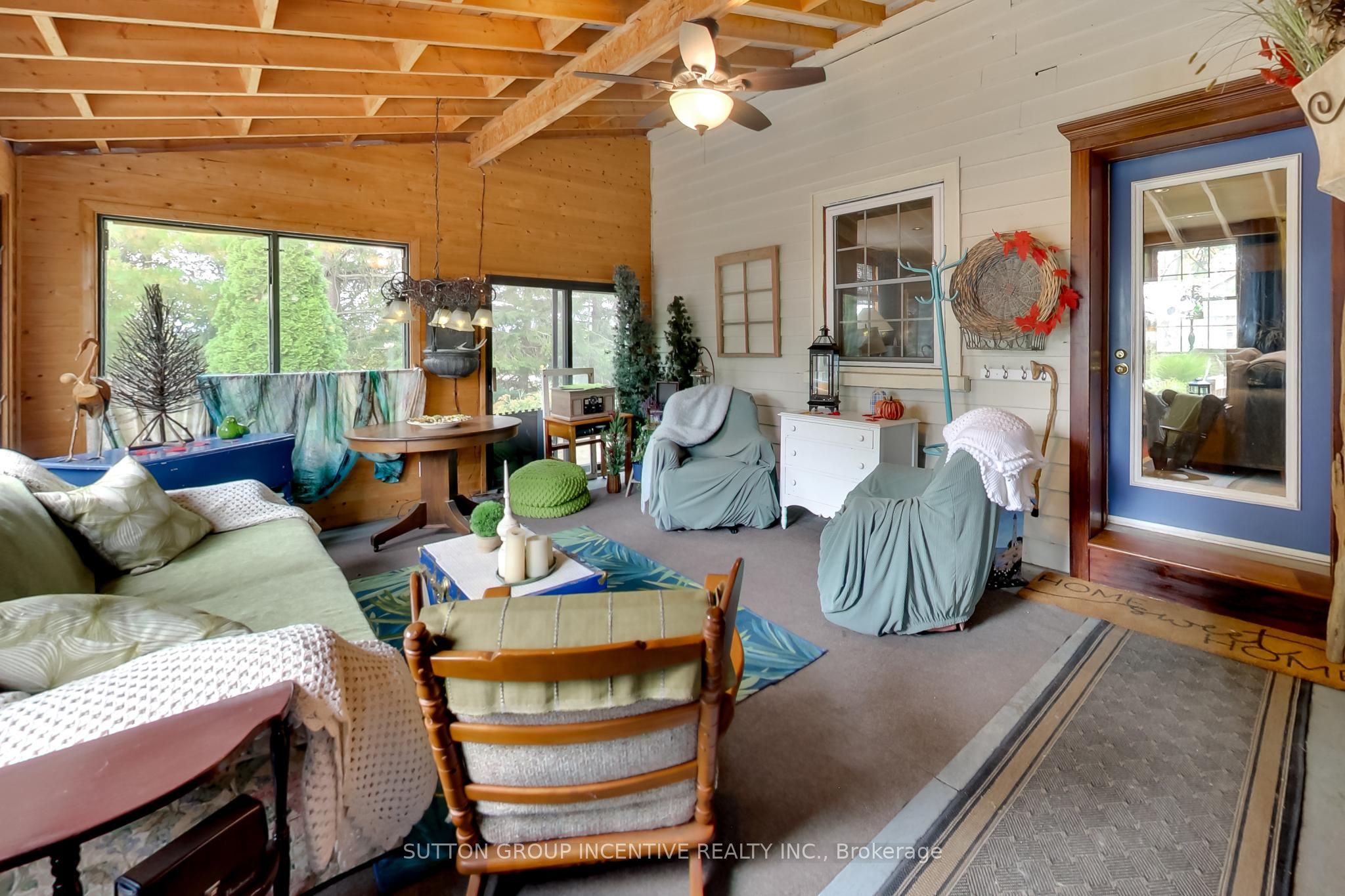 1724 Penetanguishene Road Property Photo 27