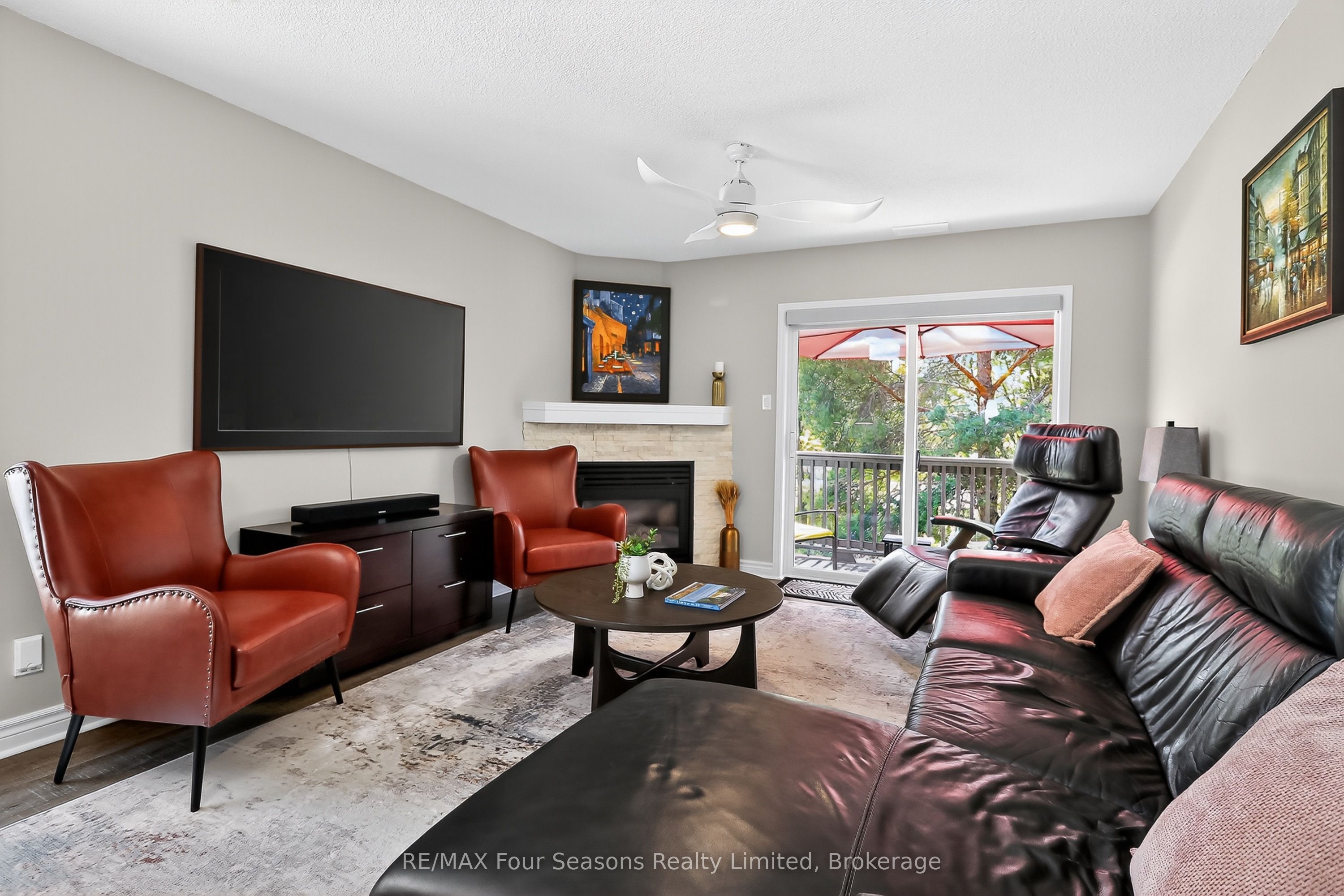 312 Mariners Way Property Photo 17
