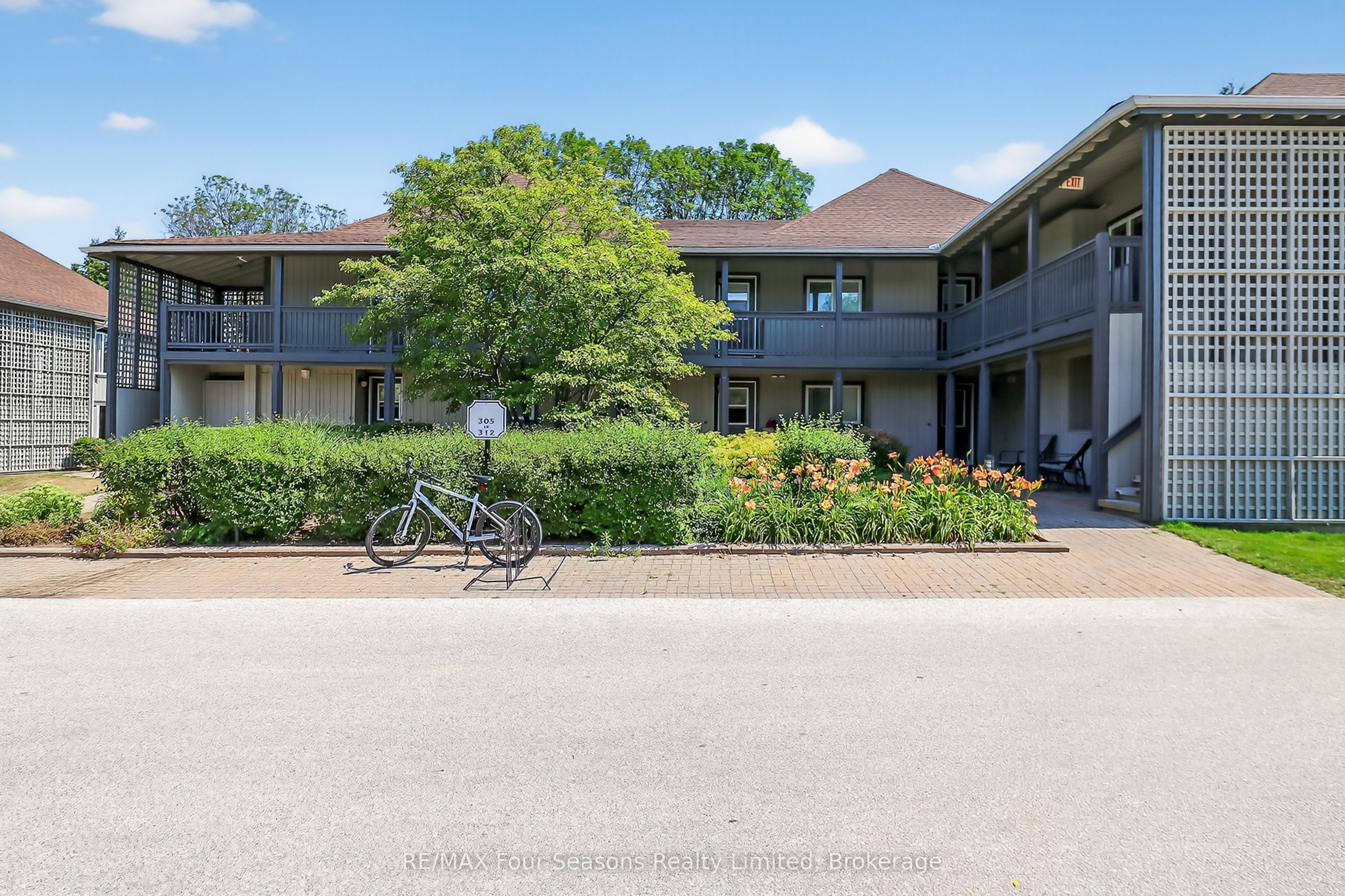 312 Mariners Way Property Photo 32