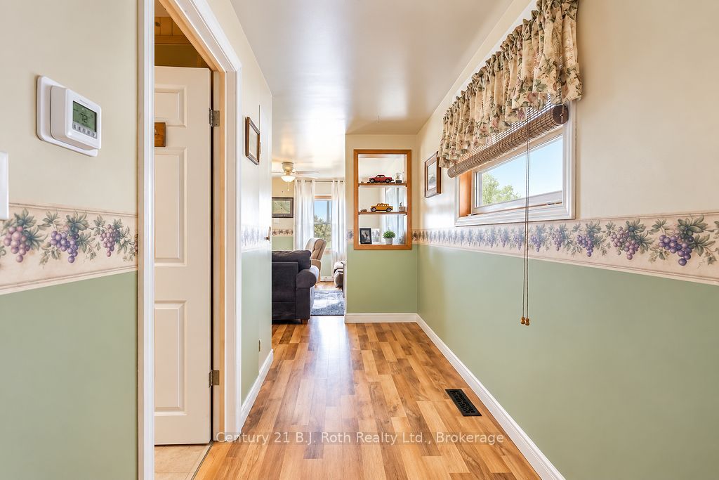 246 Gill Street Property Photo 9