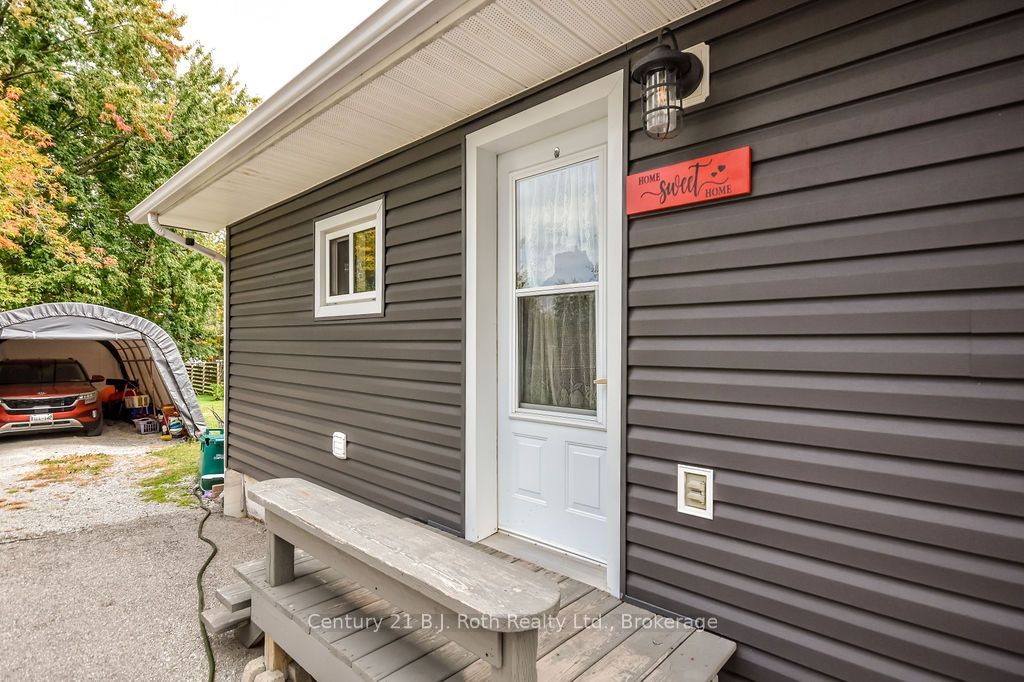 246 Gill Street Property Photo 26