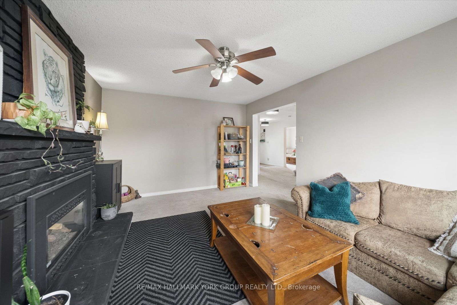 41 Laurentian Lane Property Photo 18