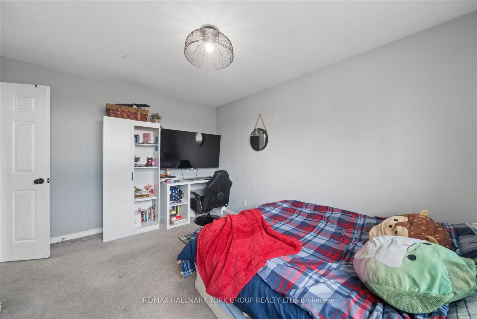 41 Laurentian Lane Property Photo 31