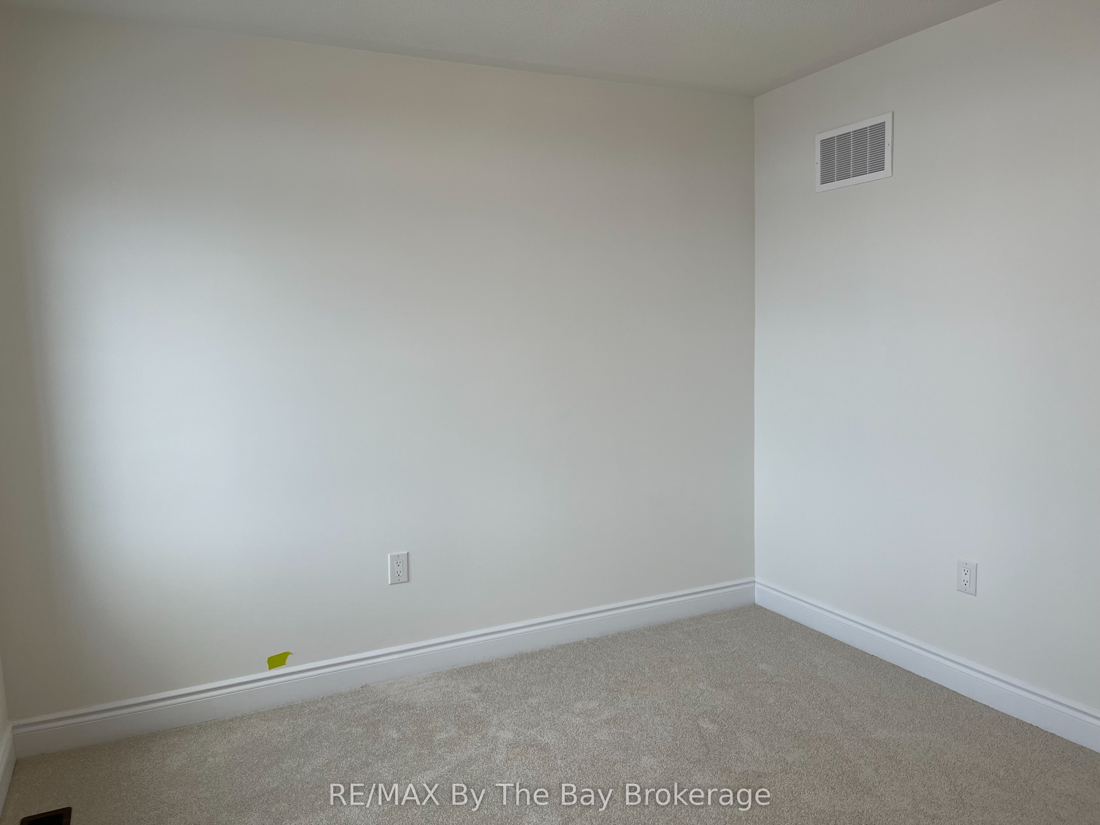 17 Carriage Lane Property Photo 17
