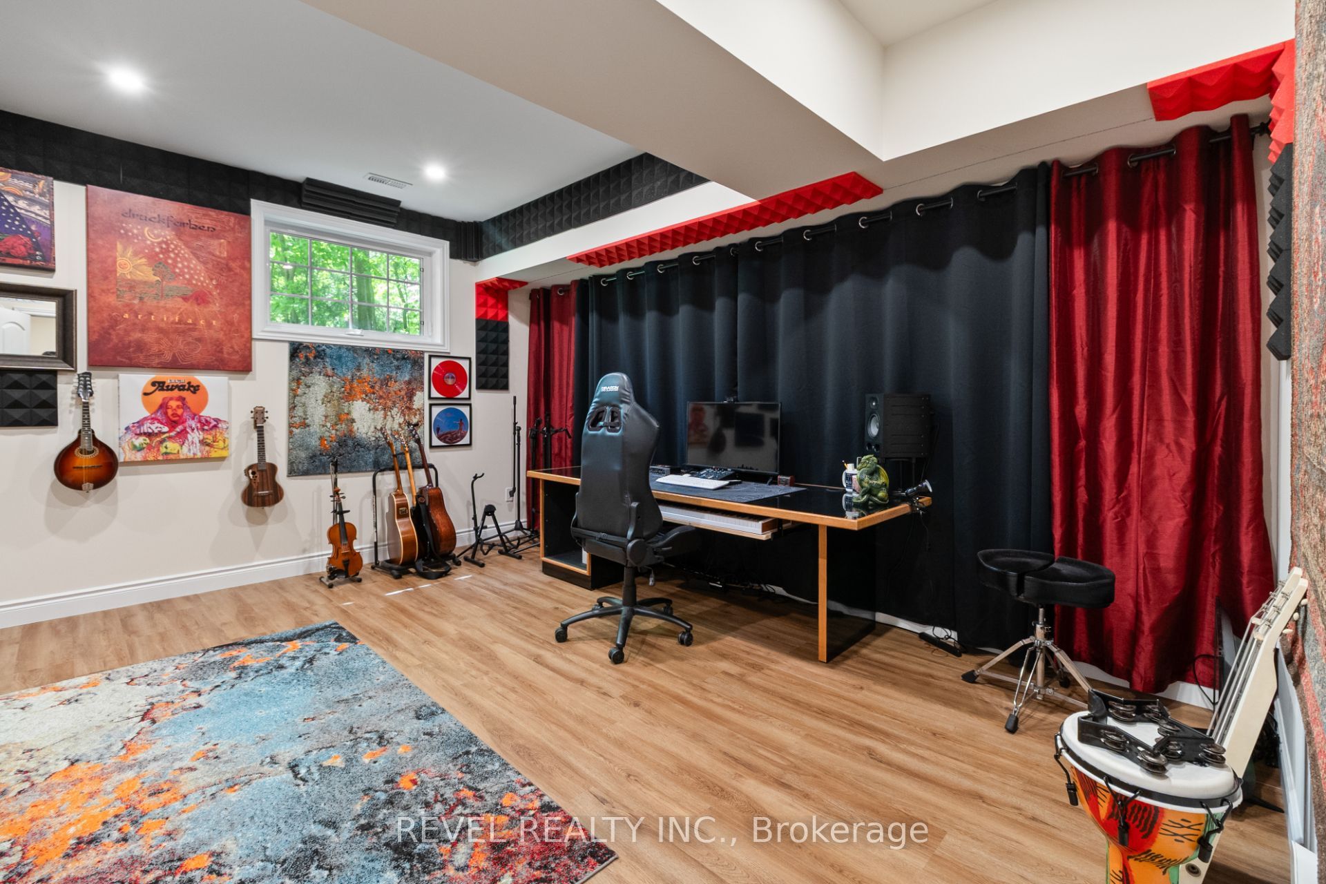 23 Laddie Lane Property Photo 36