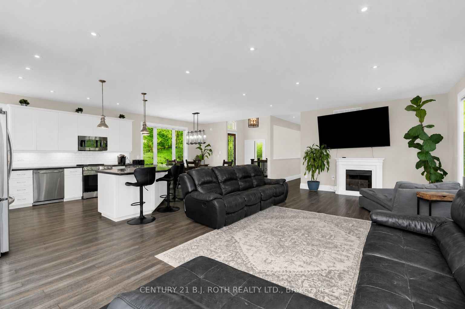 2700 Line 4 N Property Photo 17