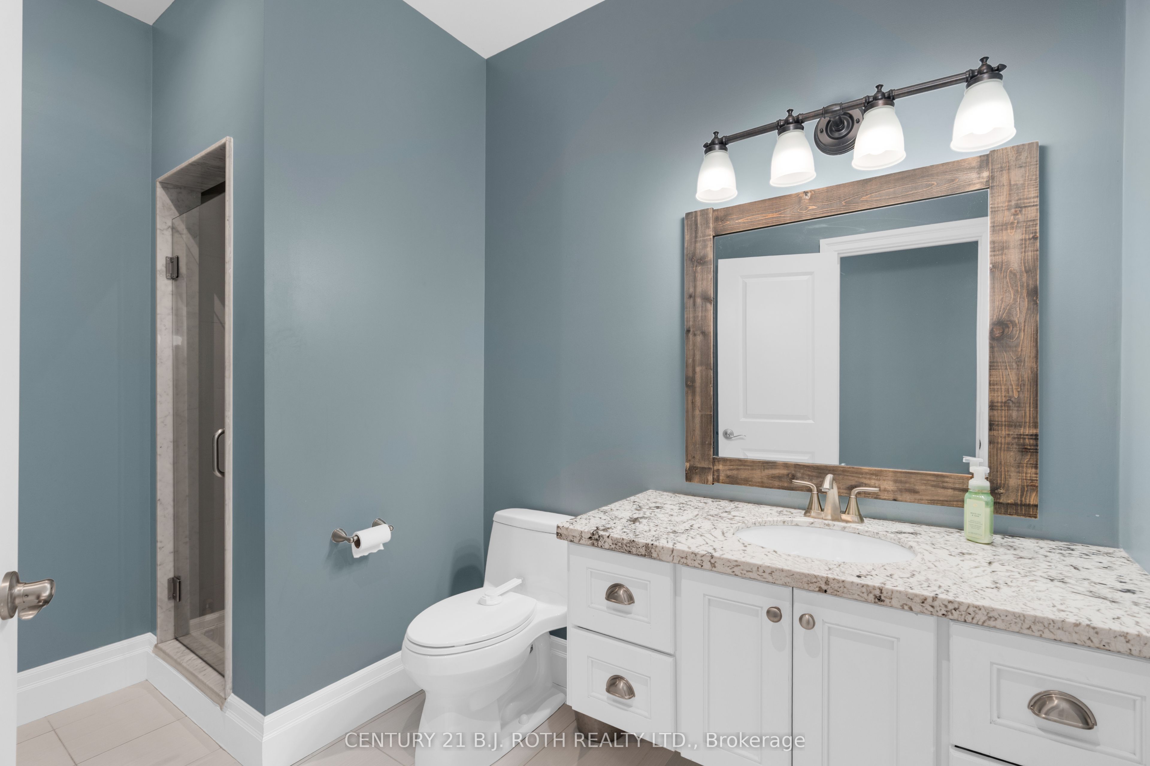 2700 Line 4 N Property Photo 23