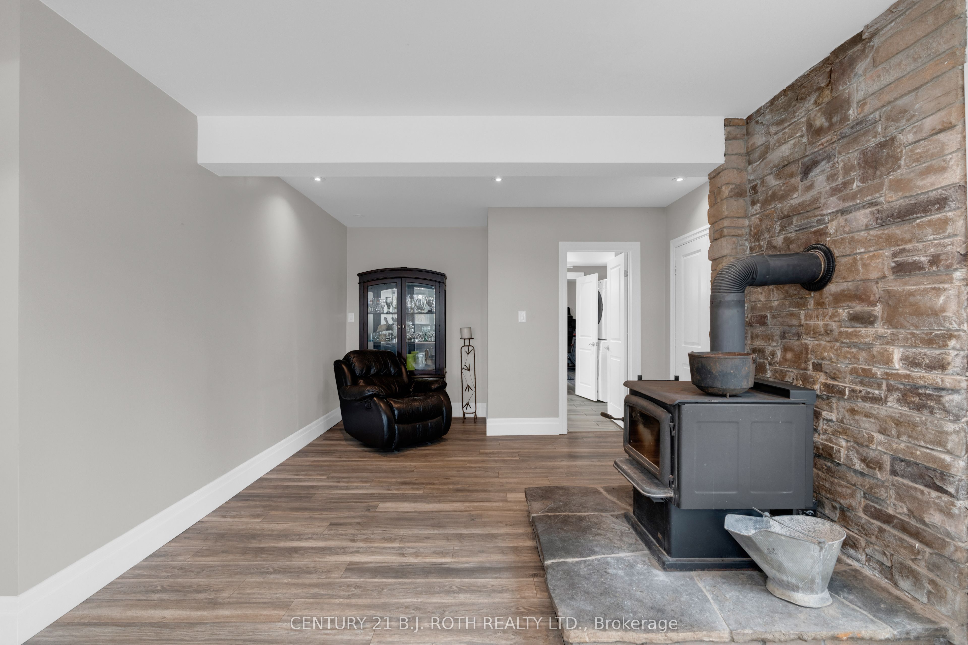 2700 Line 4 N Property Photo 40