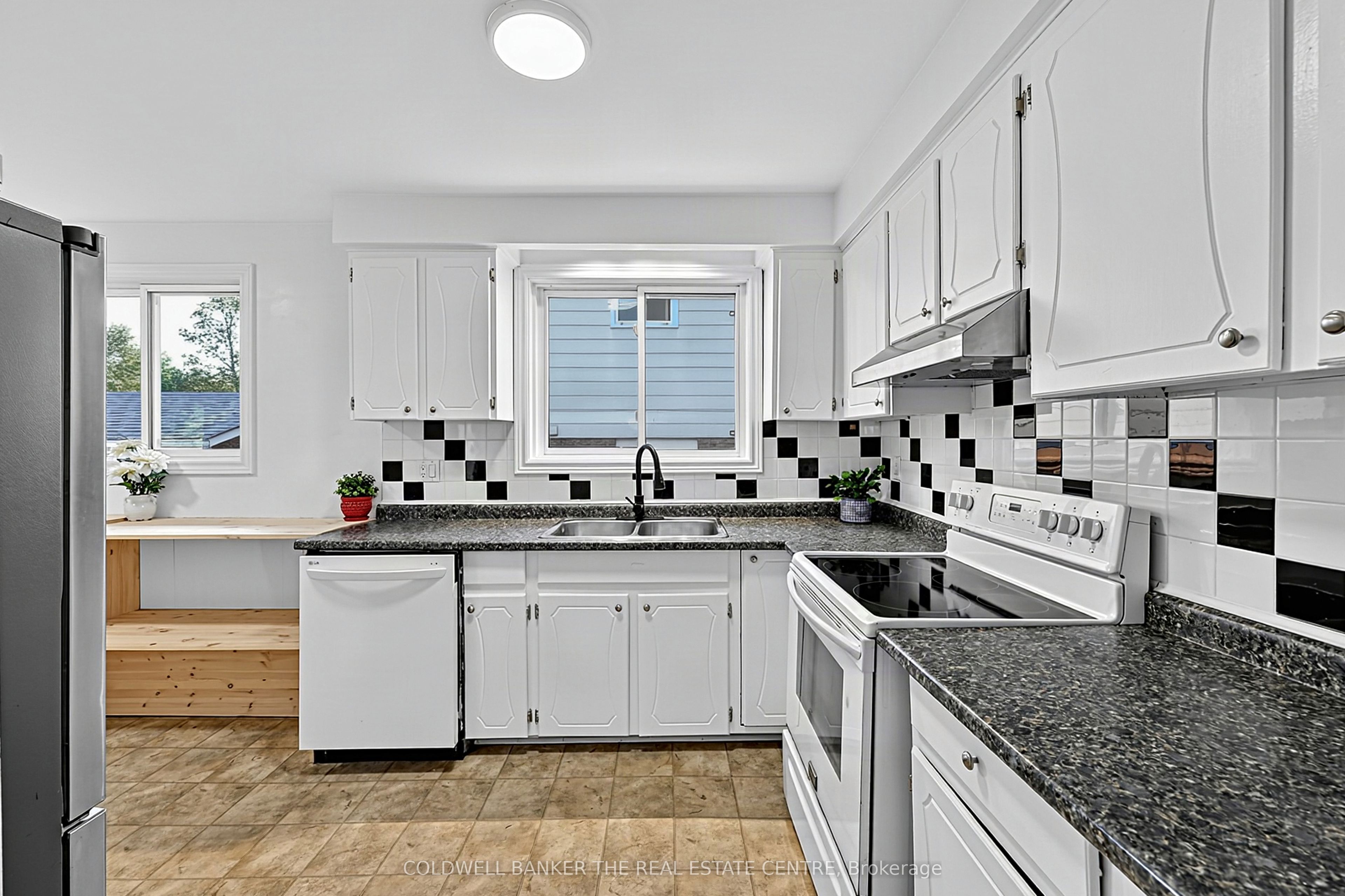 39 Highcroft Road Property Photo 9