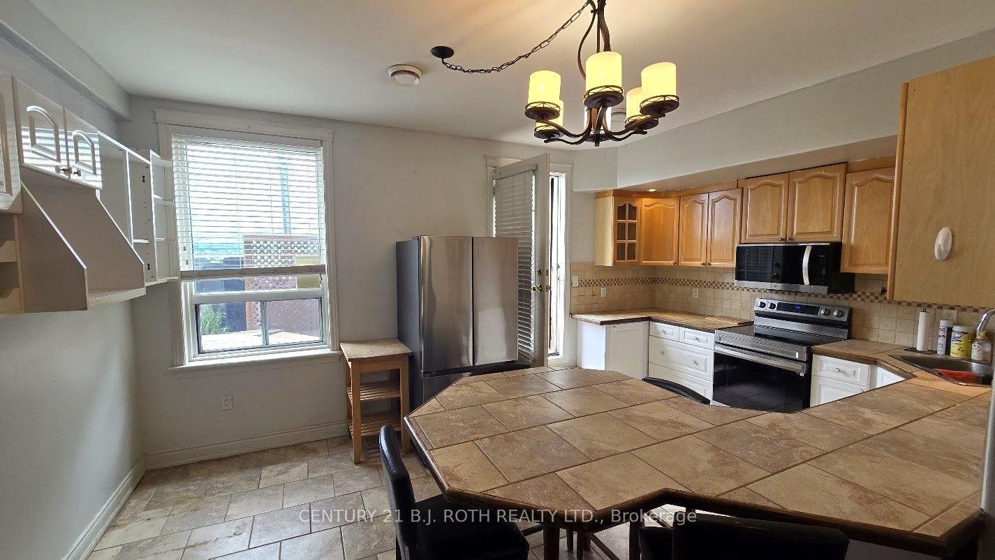 41 Dunlop Street E 1 Property Photo 2
