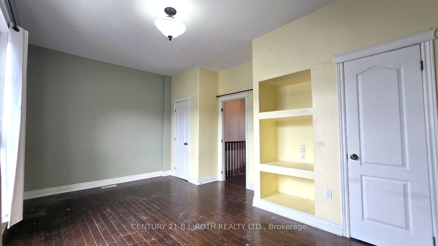 41 Dunlop Street E 1 Property Photo 17