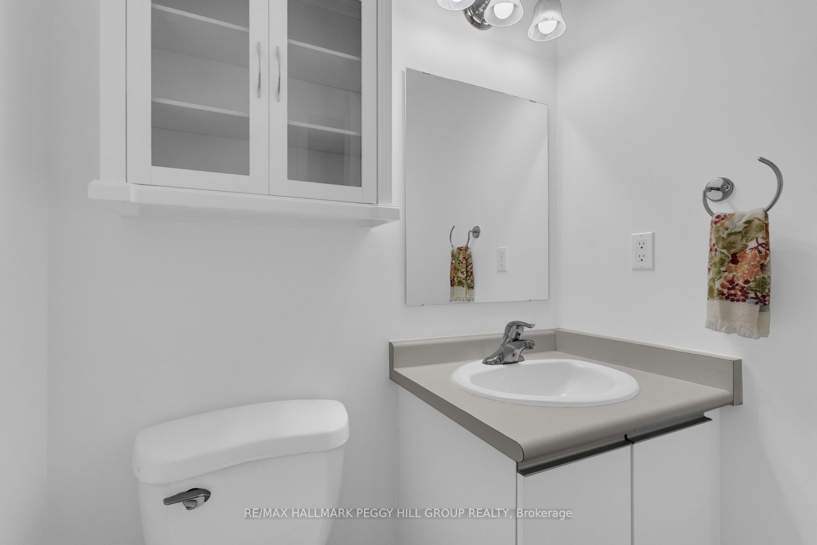 165 Kozlov Street 28 Property Photo 11