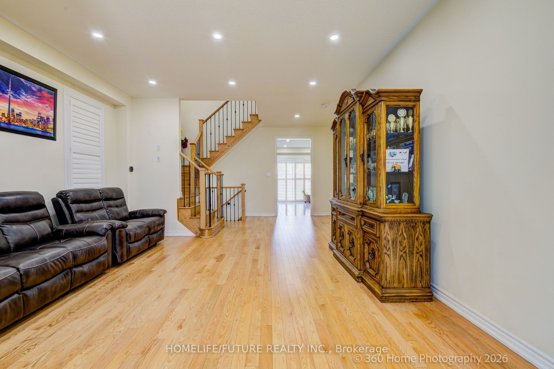 42 Samuel Crescent Property Photo 5