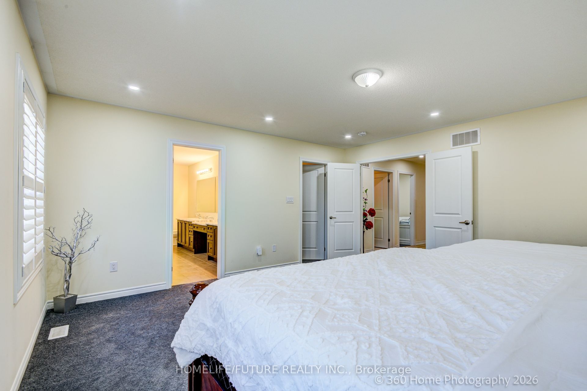 42 Samuel Crescent Property Photo 18