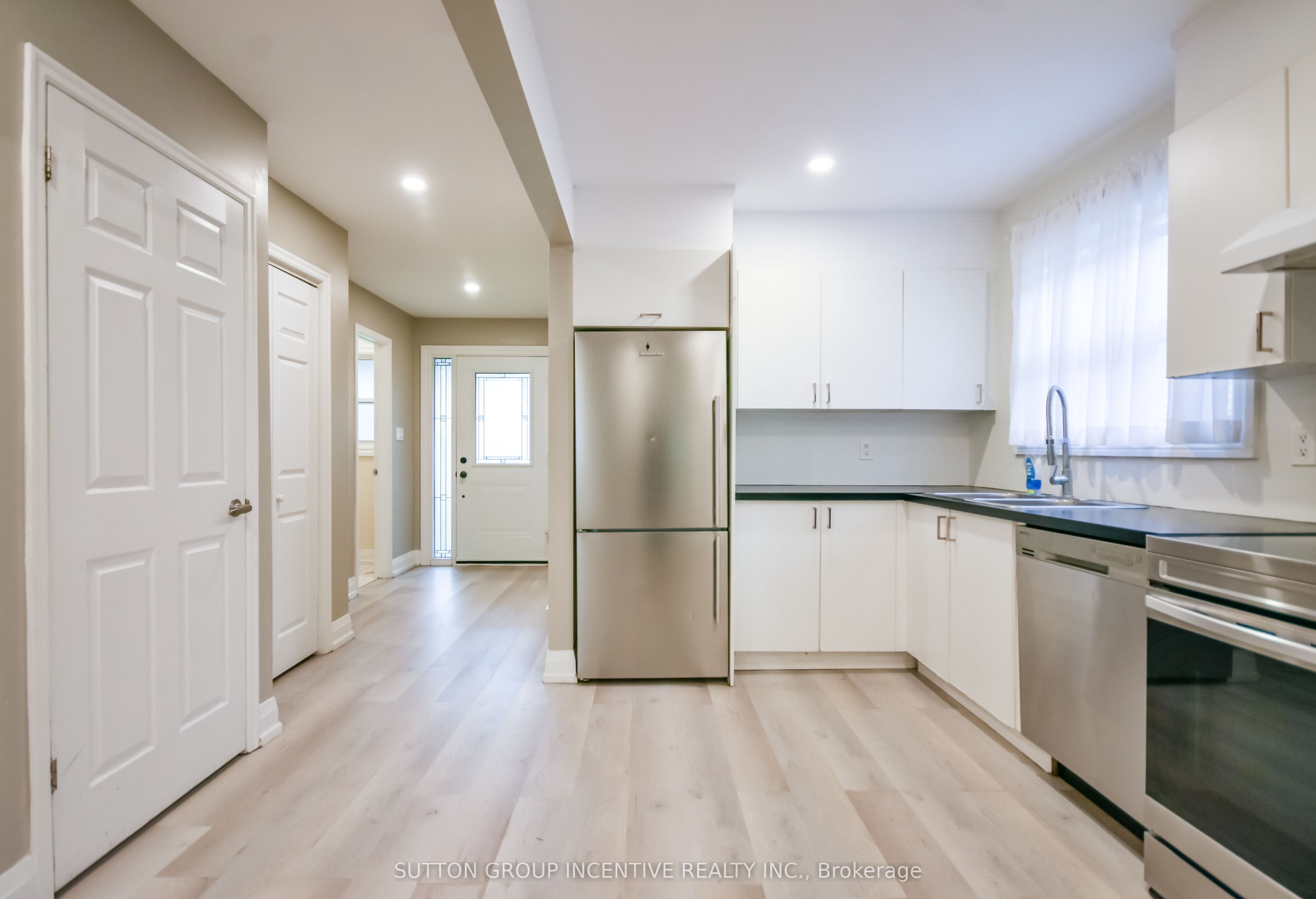 33b Cundles Road E Property Photo 10