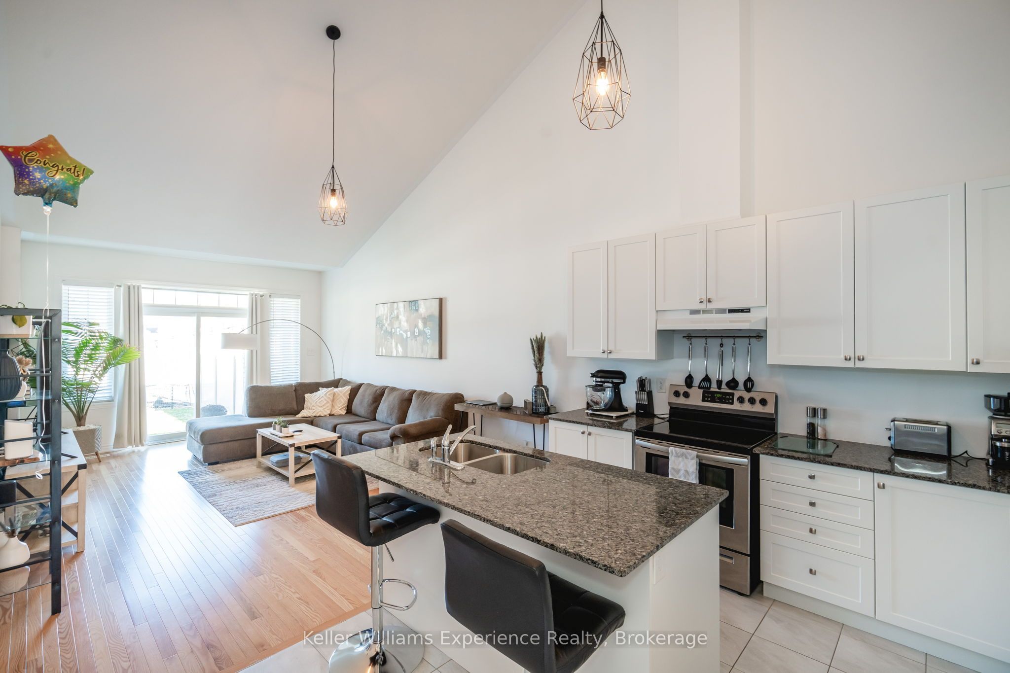 630 Bayport Boulevard Property Photo 6