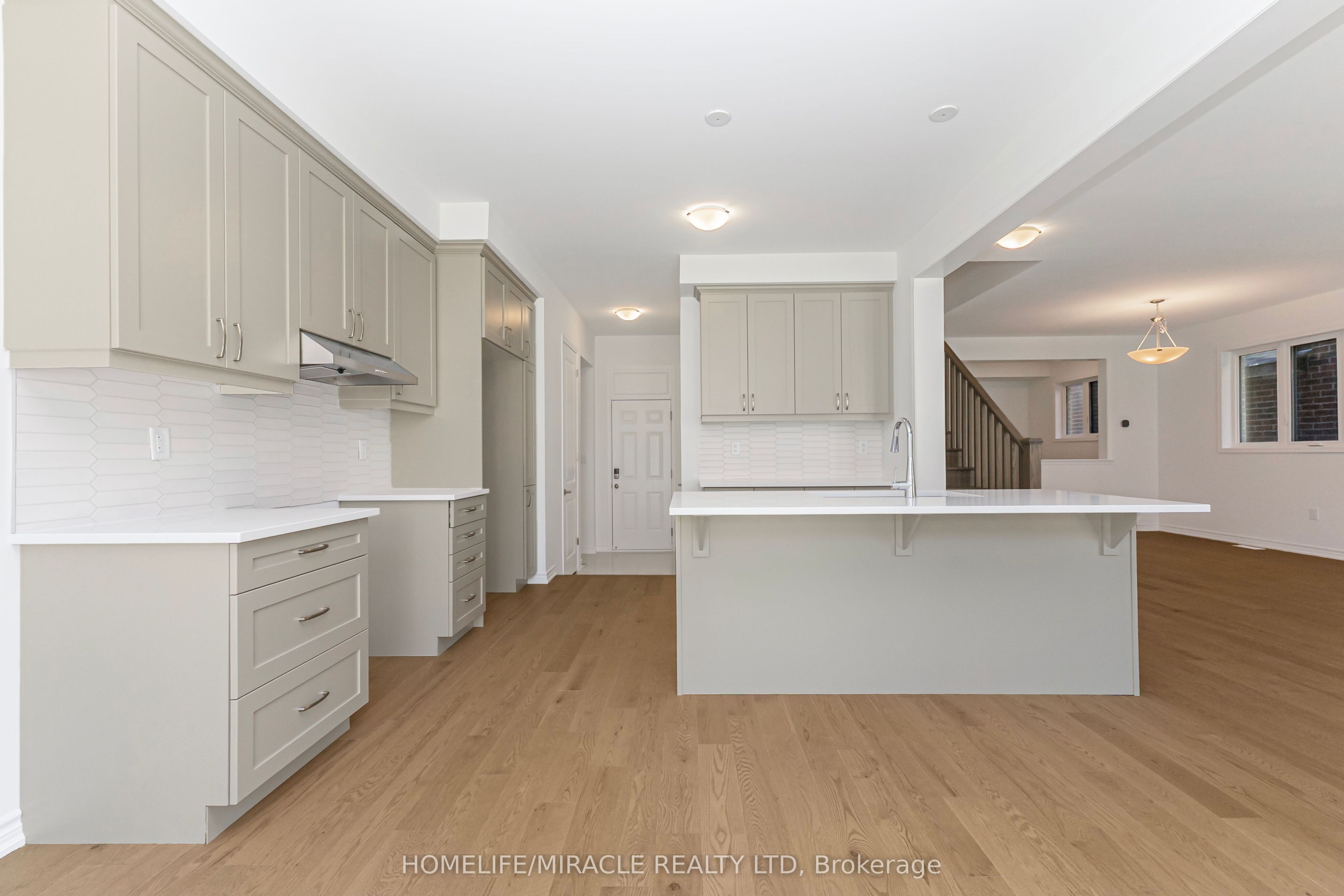 54 Gretzky Avenue Property Photo 13