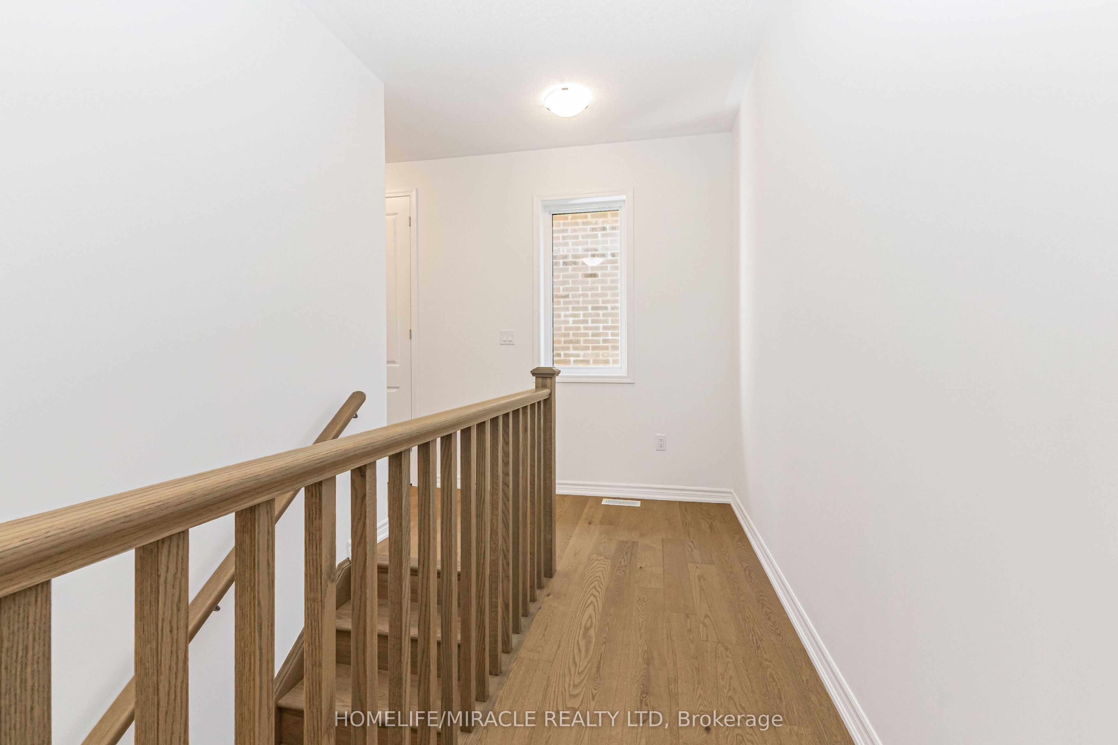 54 Gretzky Avenue Property Photo 19