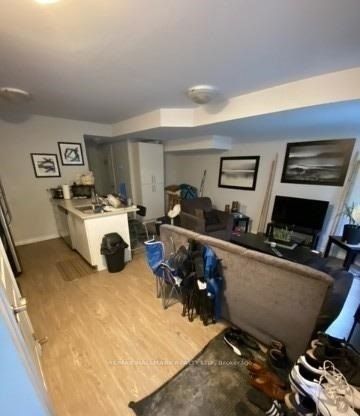 242 Penetanguishene Road 10 Property Photo 8