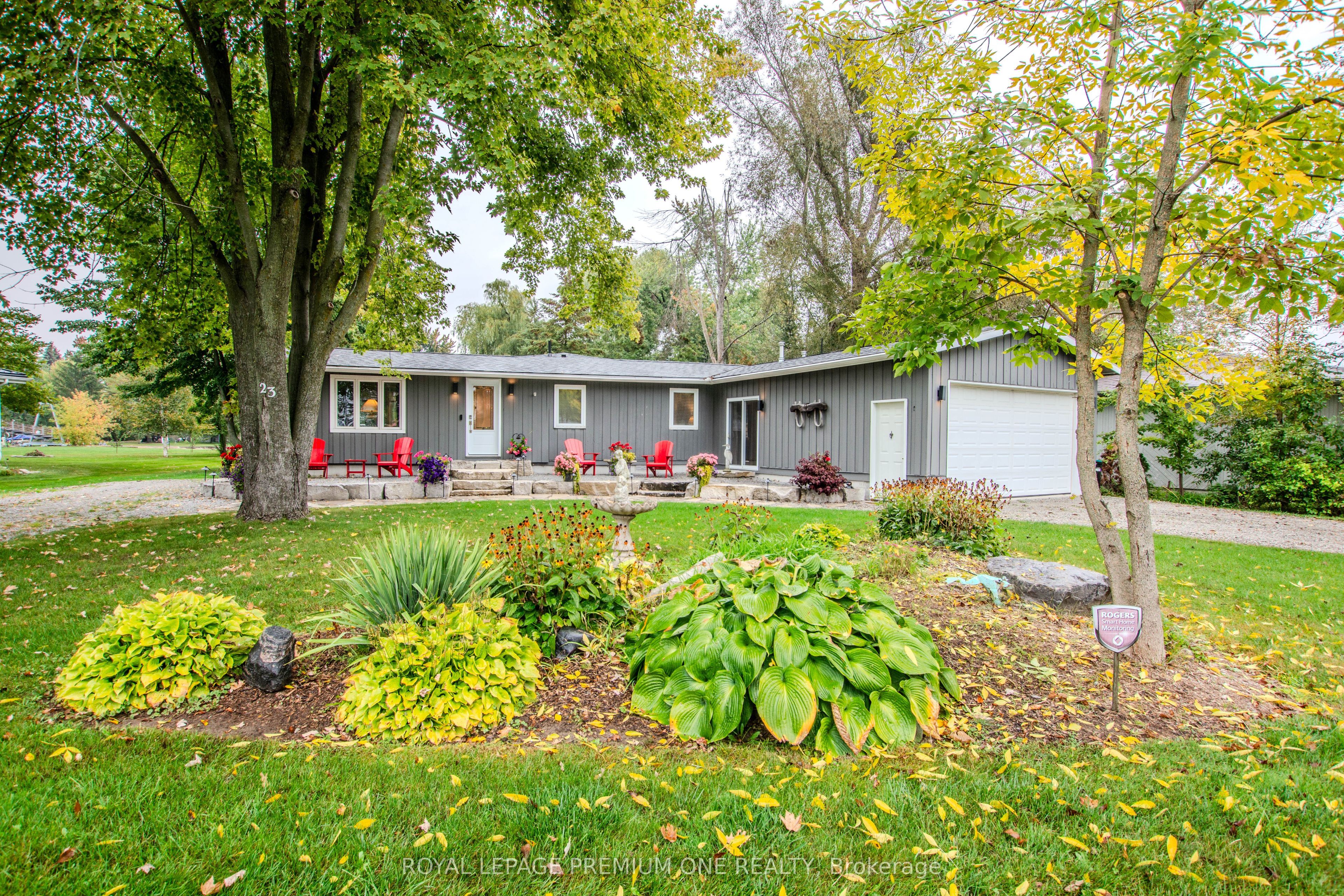 23 Poplar Crescent Property Photo 1