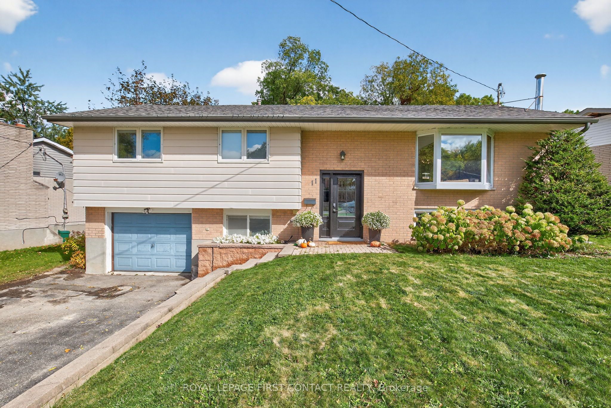 11 Maclaren Avenue Property Photo 1