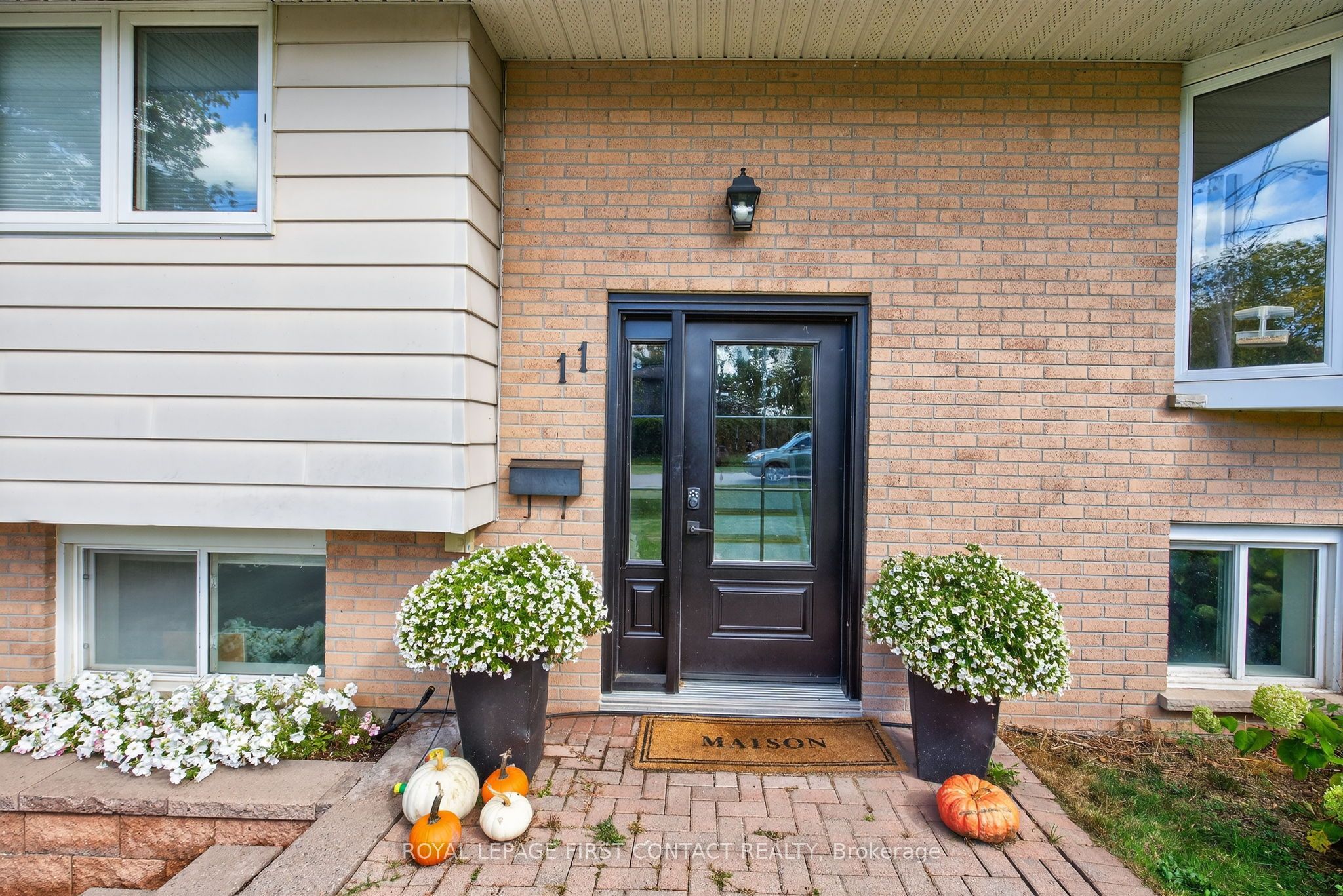 11 Maclaren Avenue Property Photo 2