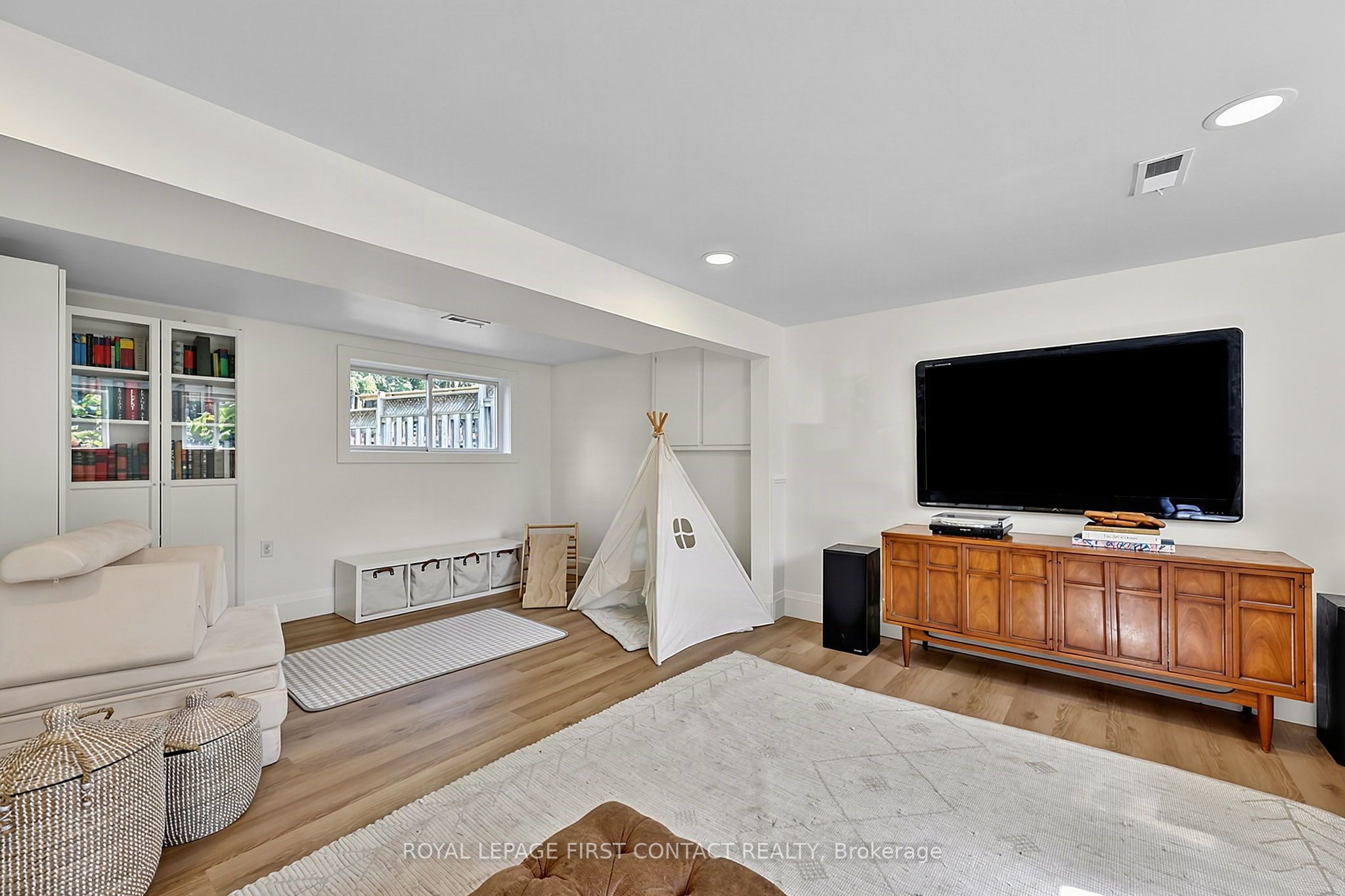 11 Maclaren Avenue Property Photo 25